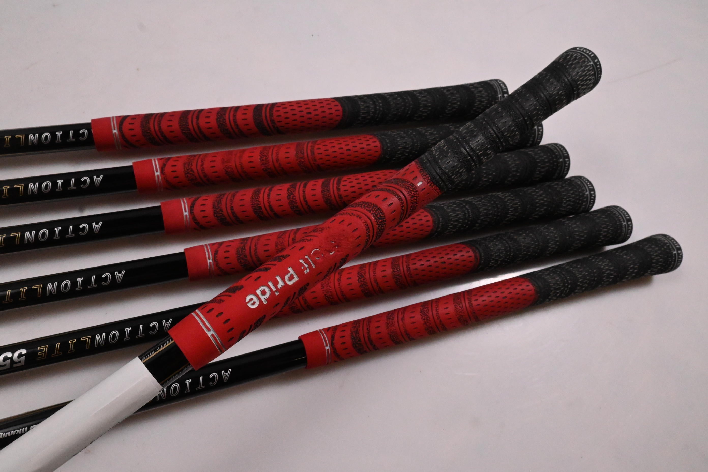 Cleveland 588 Altitude Irons / 5-PW+SW / Senior Flex Cleveland 55 Shafts