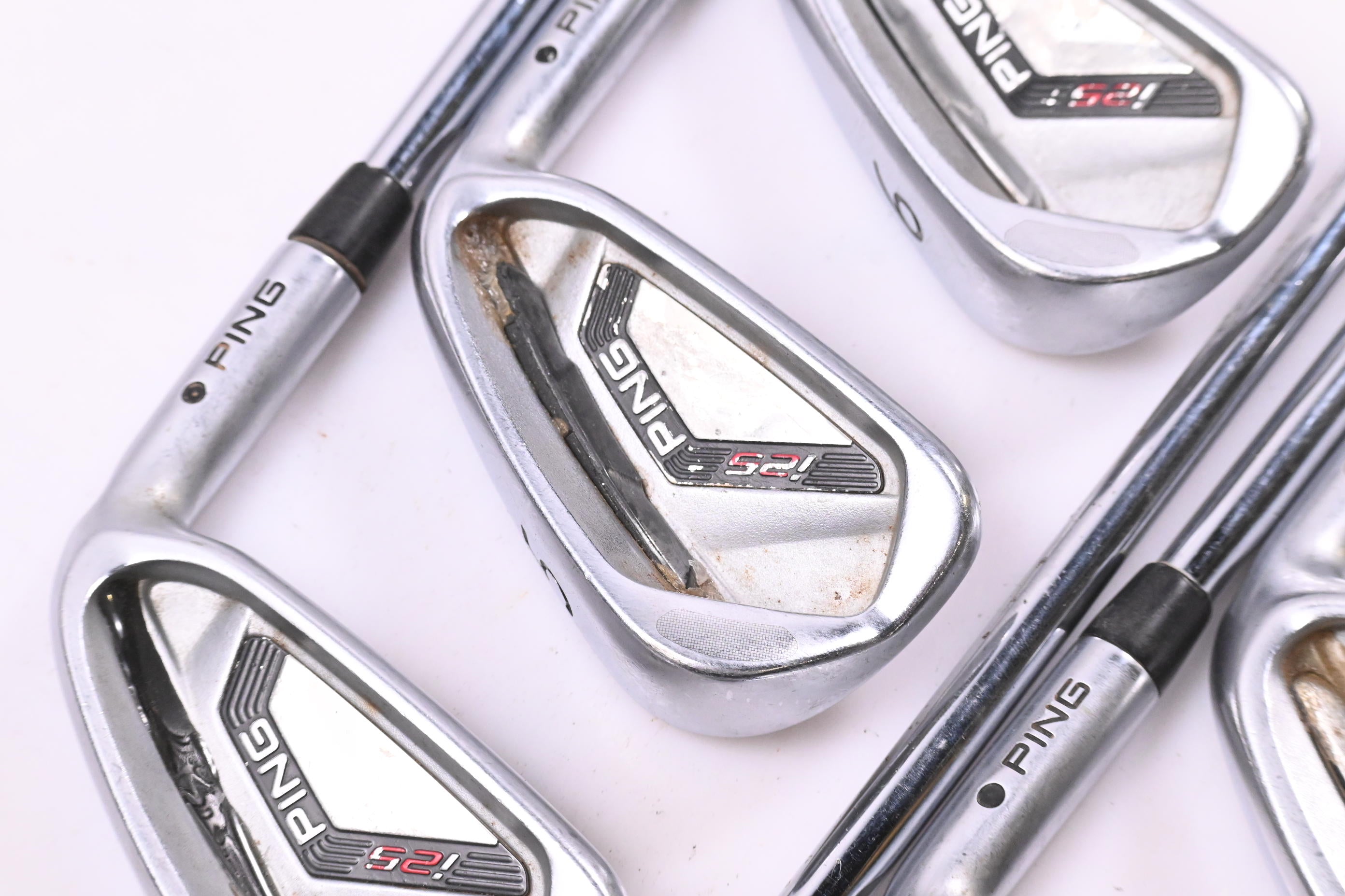 Ping i25 Irons / 4-PW / Black Dot / Regular Flex Ping CFS Shafts