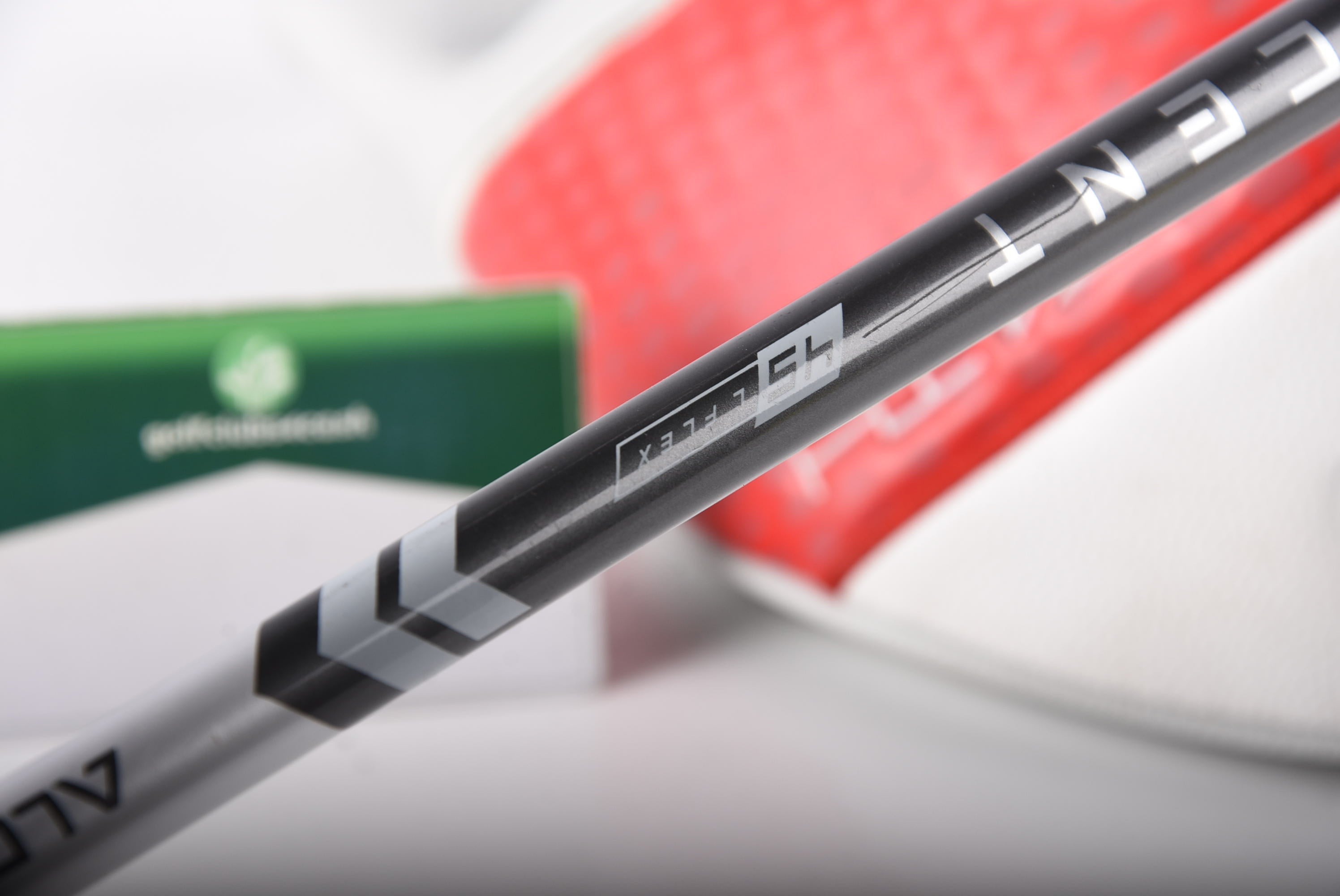 Ladies Taylormade Stealth 2 HD #5 Wood / 19 Degree / Ladies Flex Aldila Ascent 45