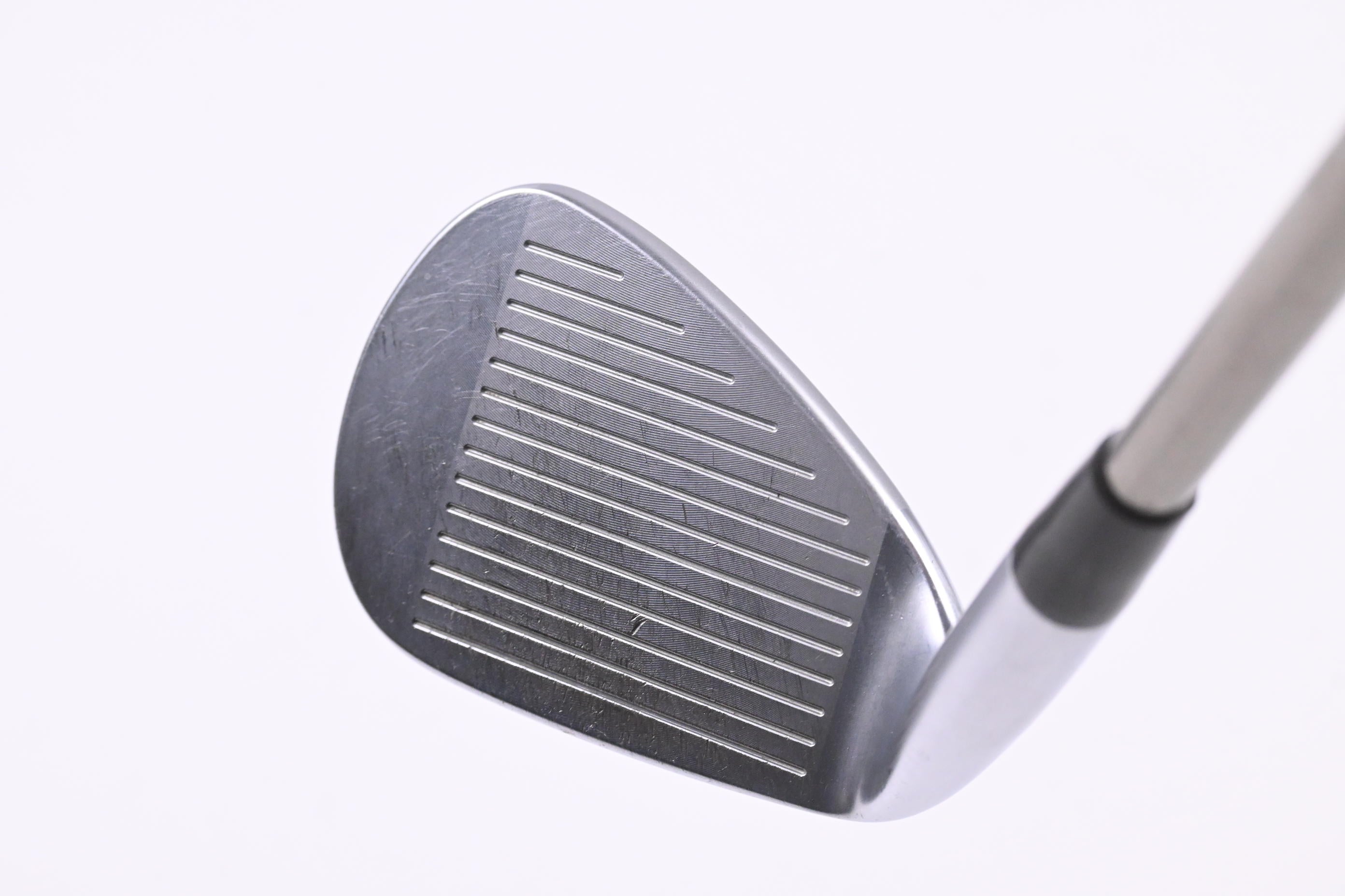 Mizuno JPX 921 Gap Wedge / 49 Degree / Regular Flex UST Recoil ESX 460 F3 Shaft