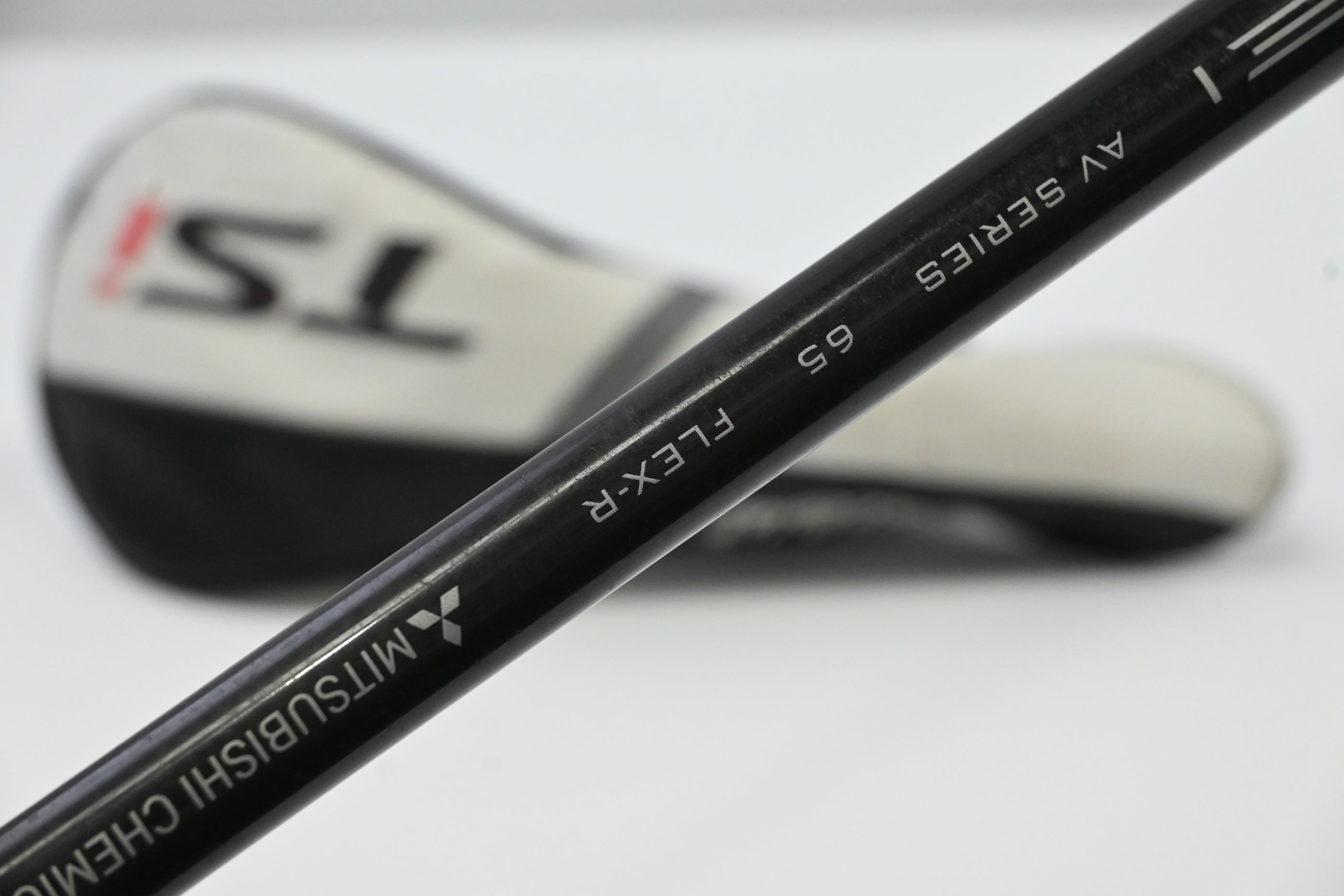Titleist TSi2 #3 Wood / 16.5 Degree / Regular Flex Tensei AV Raw Blue 65 Shaft