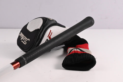 Titleist 910 F #3 Wood / 15 Degree / Regular Flex Diamana 'ilima 71 Shaft