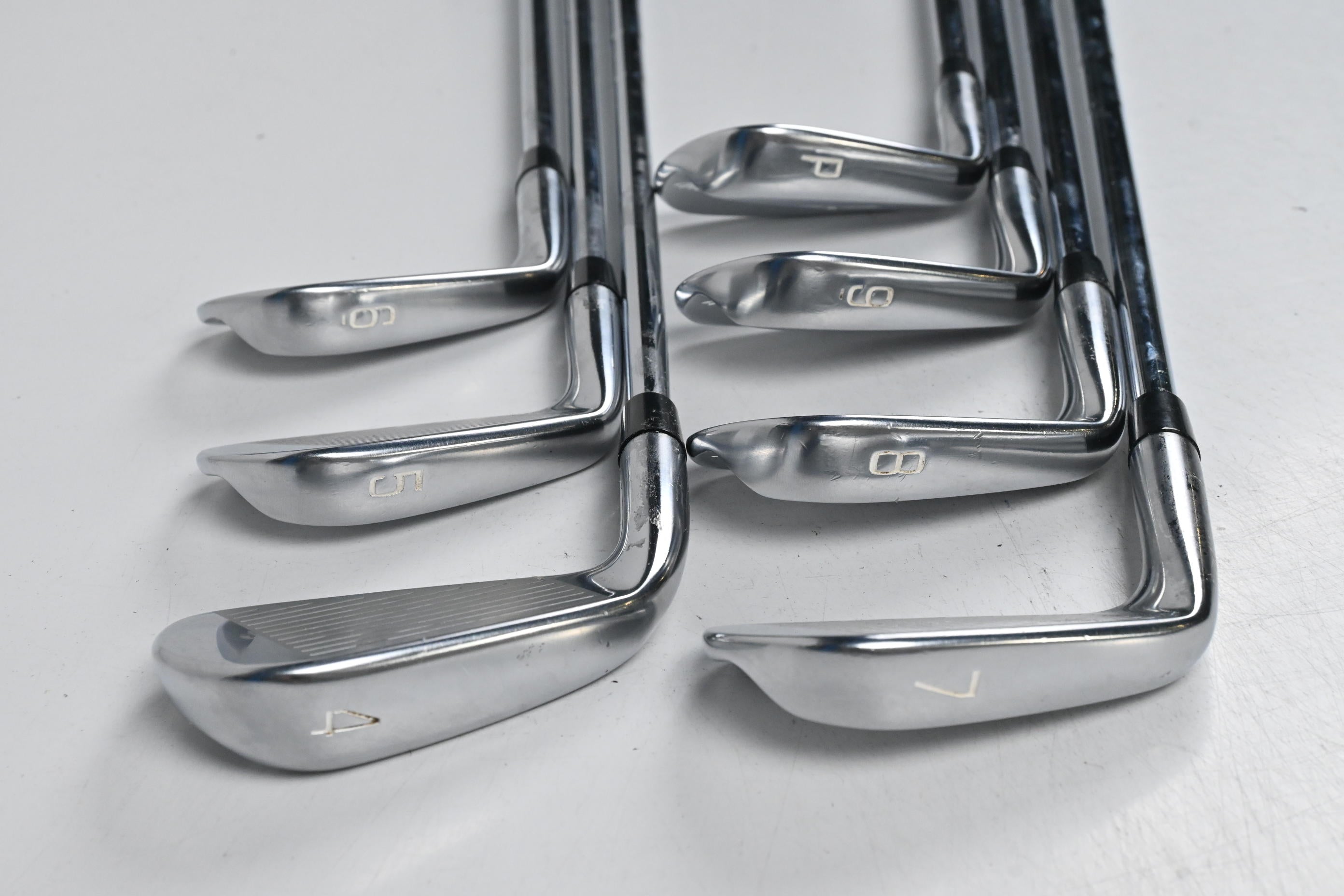 Mizuno Pro 241 Irons / 4-PW / Stiff Flex AMT S300 Tour White Shafts