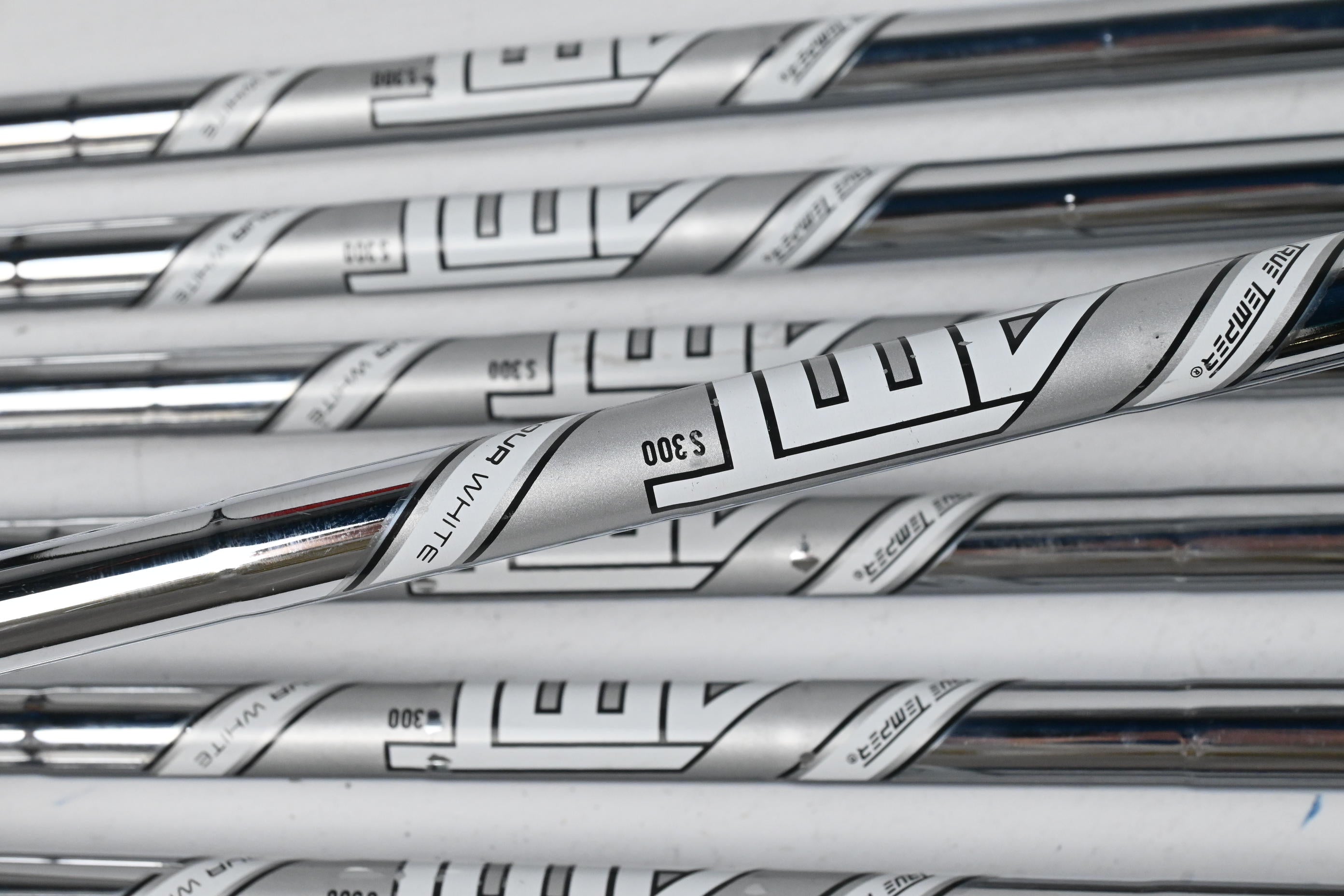 Mizuno Pro 241 Irons / 4-PW / Stiff Flex AMT S300 Tour White Shafts