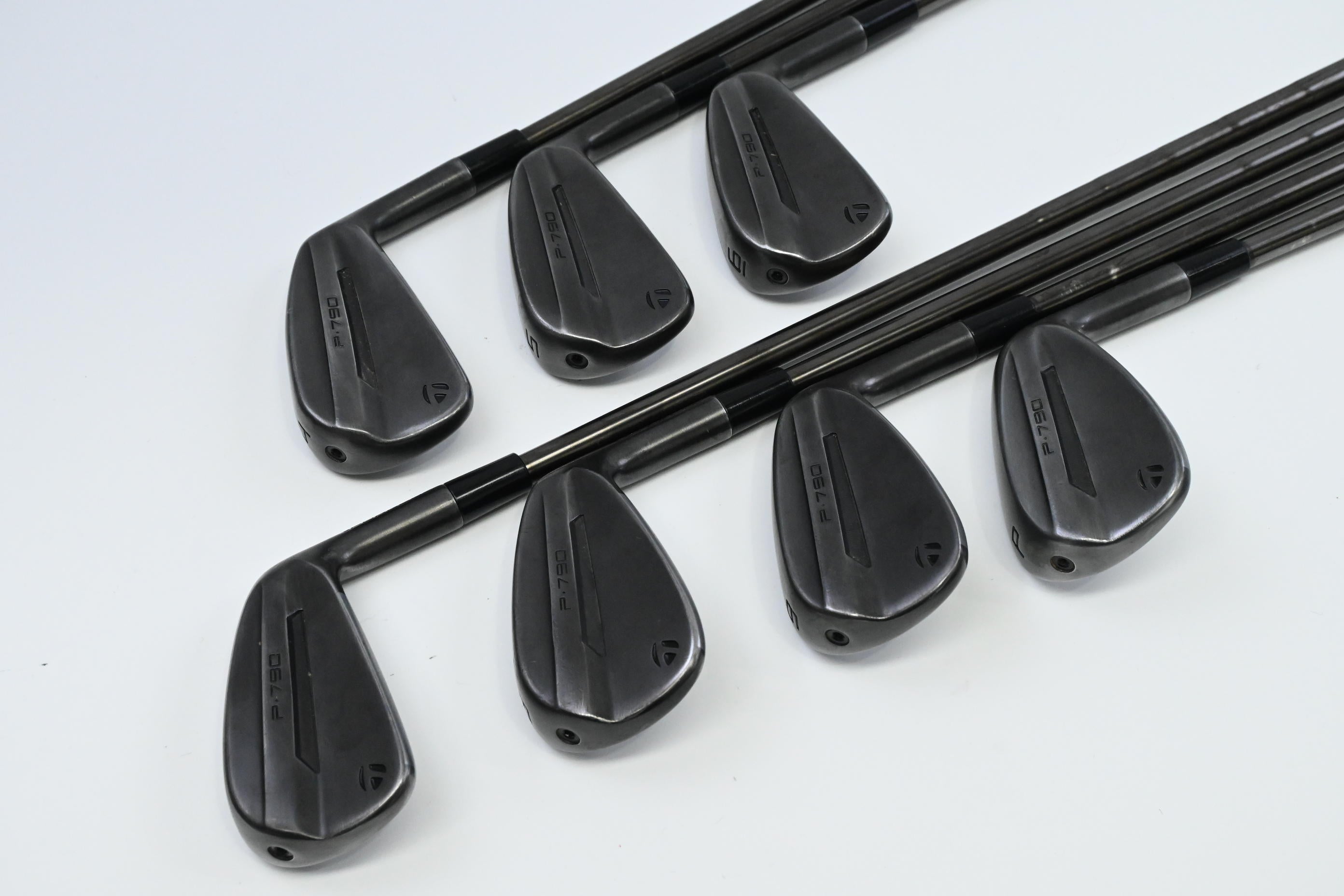 Taylormade P790 Battle Worn Irons / 4-PW / Stiff Flex NS Pro Modus3 Tour 105