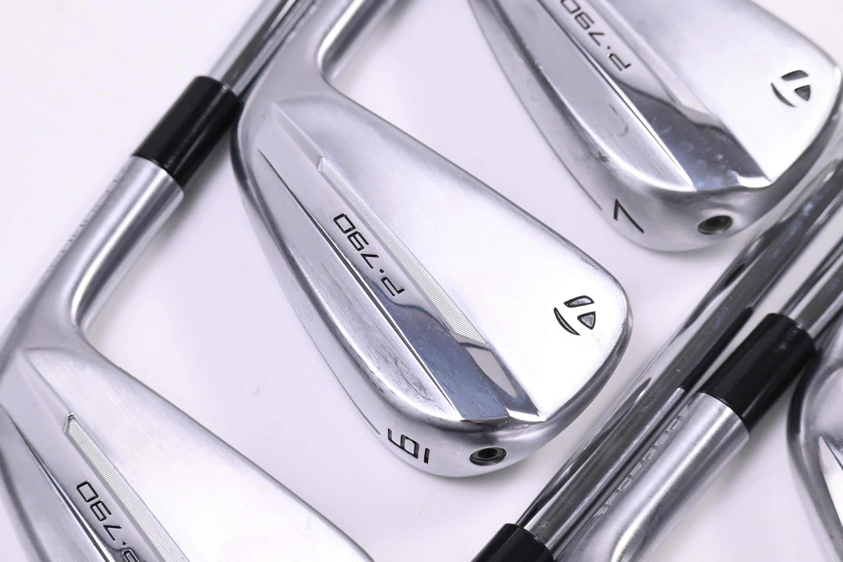Taylormade P790 2025 Irons / 5-PW+AW / Regular Flex N.S.Pro Modus3 Tour 105