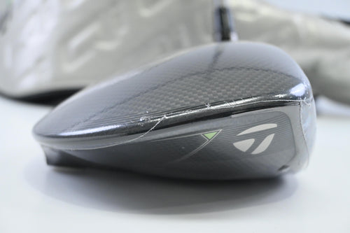 Taylormade Qi35 Driver / 10.5 Degree / Regular Flex Fujikura Air Speeder 50