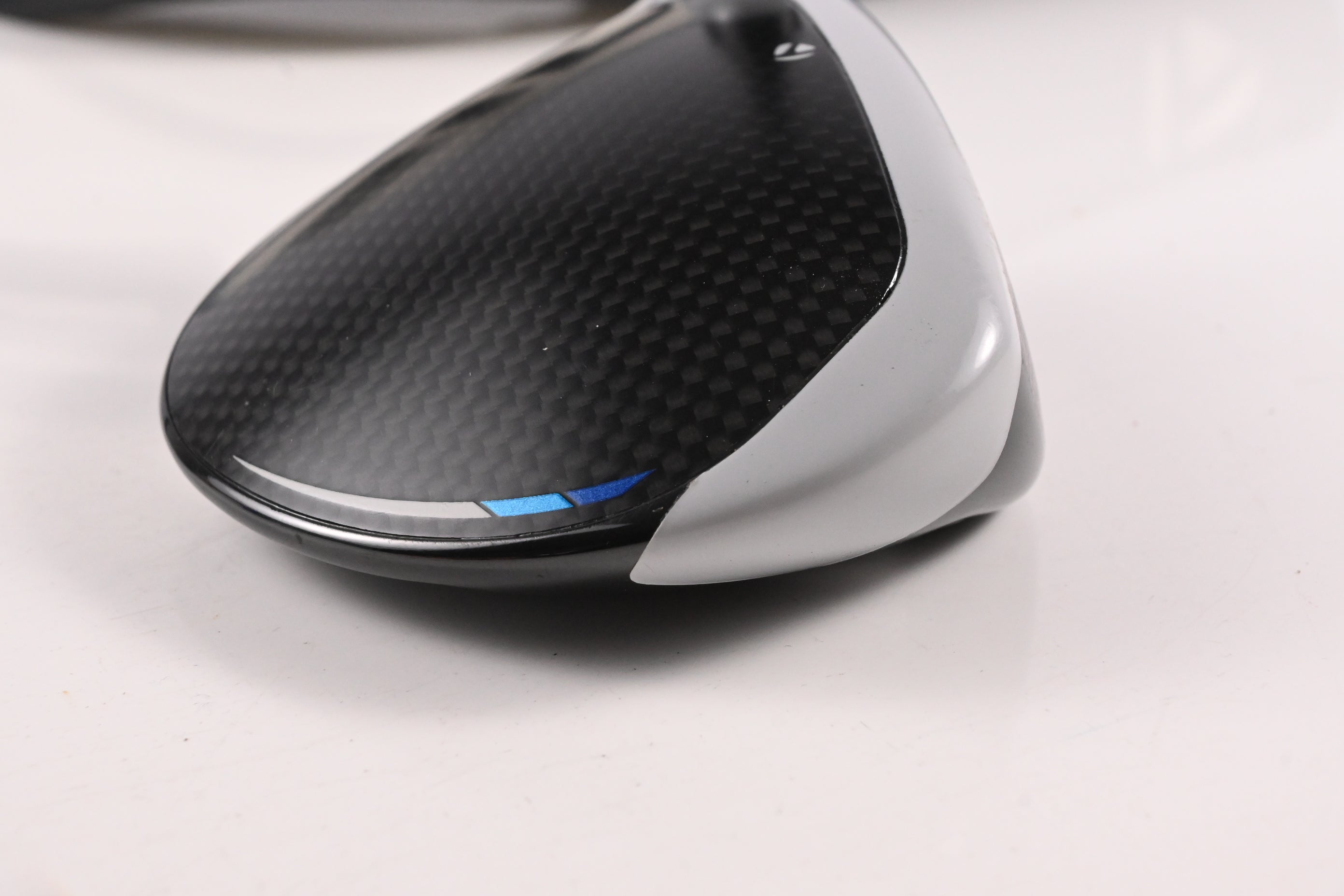 Taylormade SIM2 Ti #3 Wood / 15 Degree / Stiff Flex Tensei AV Blue Raw 65 Shaft