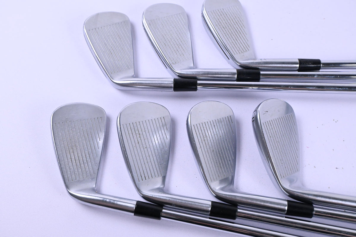 Taylormade P790 2019 Irons / 4-PW / Stiff Flex Project X Rifle Shafts