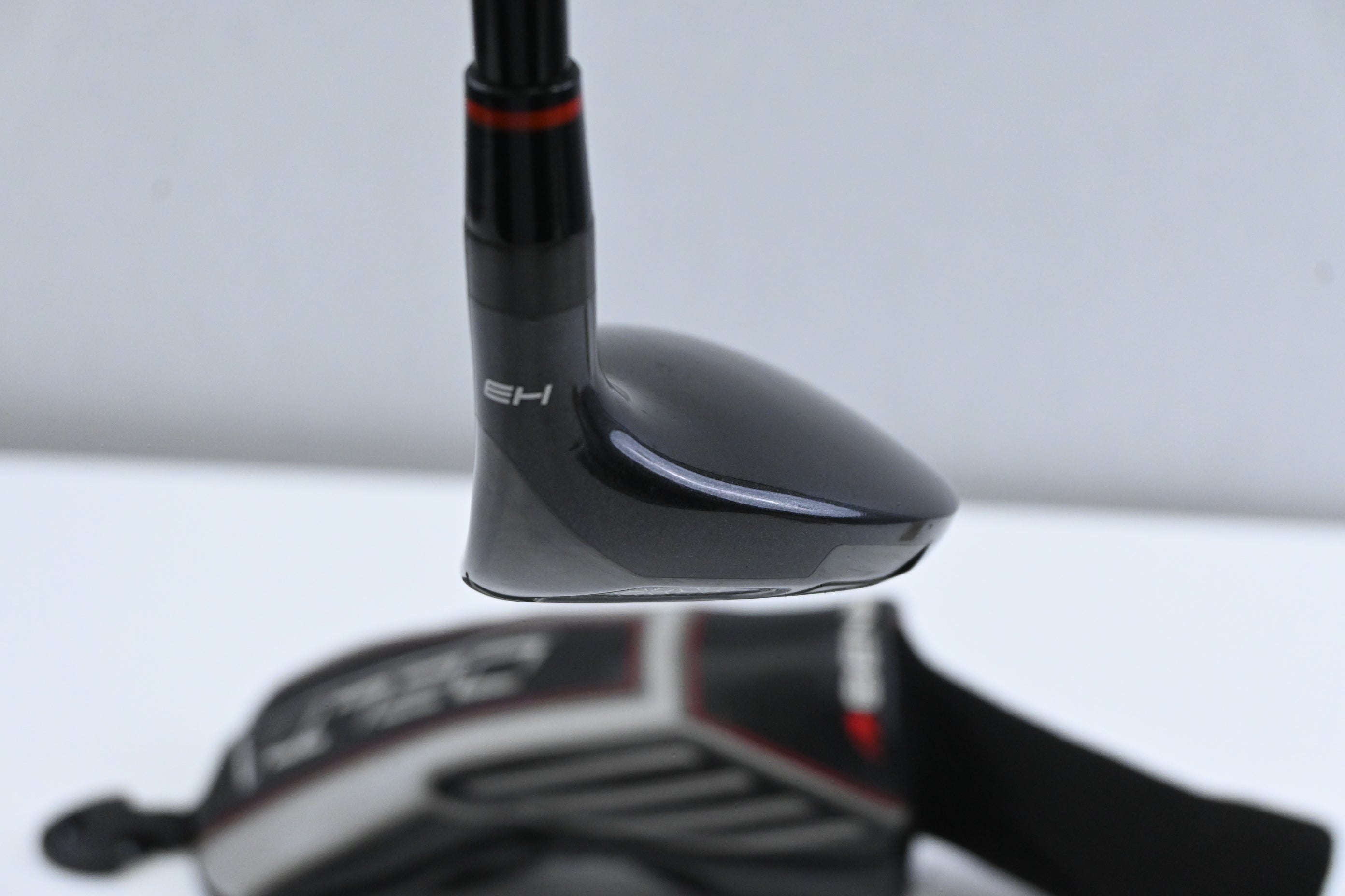Benross Delta #3 Hybrid / 20 Degree / Regular Flex Fujikura Atmos Red 7 Shaft