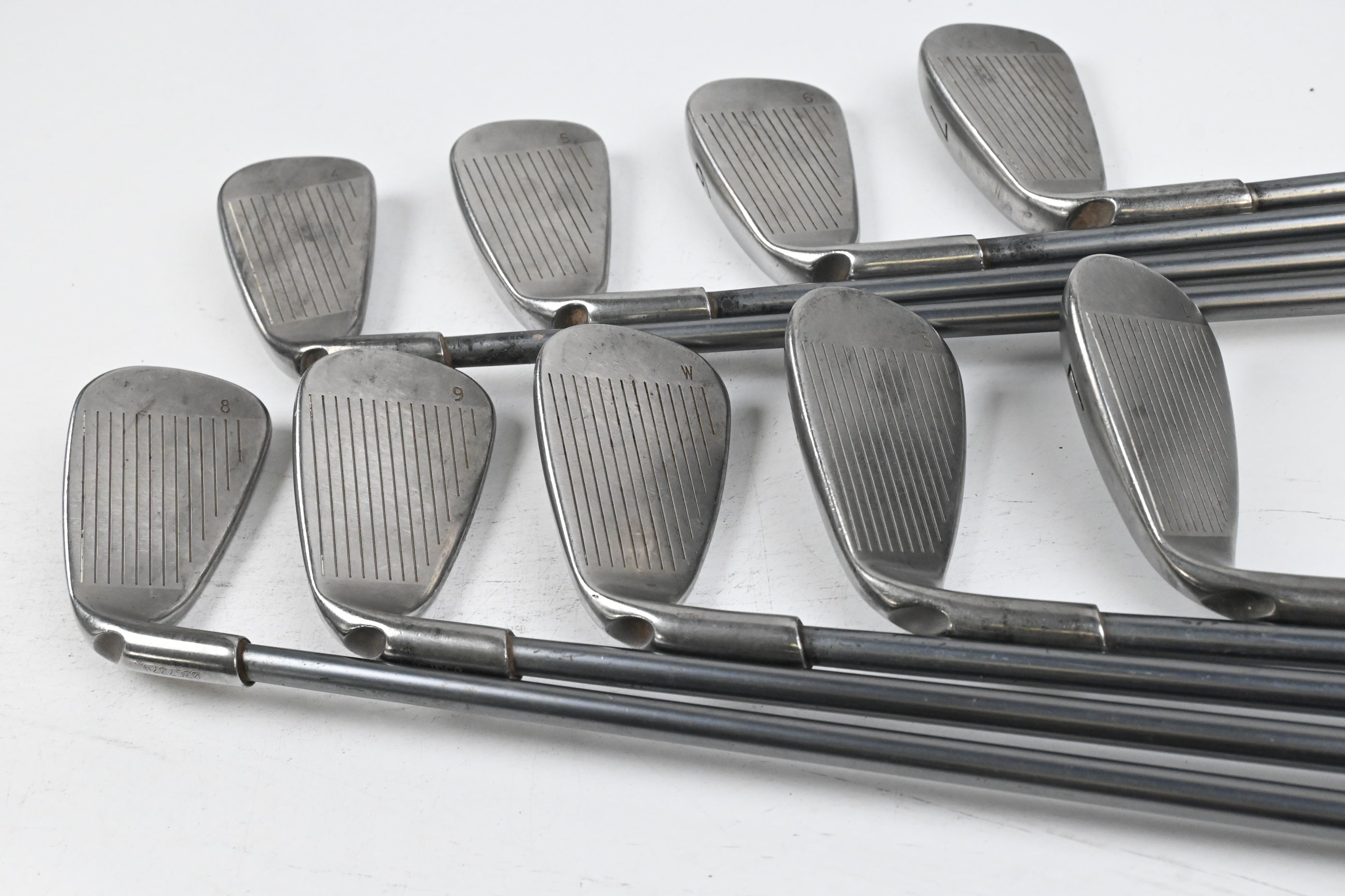 Ping G30 Irons / 4-PW+SW+LW / White Dot / Senior Flex Ping TFC 419 Shafts