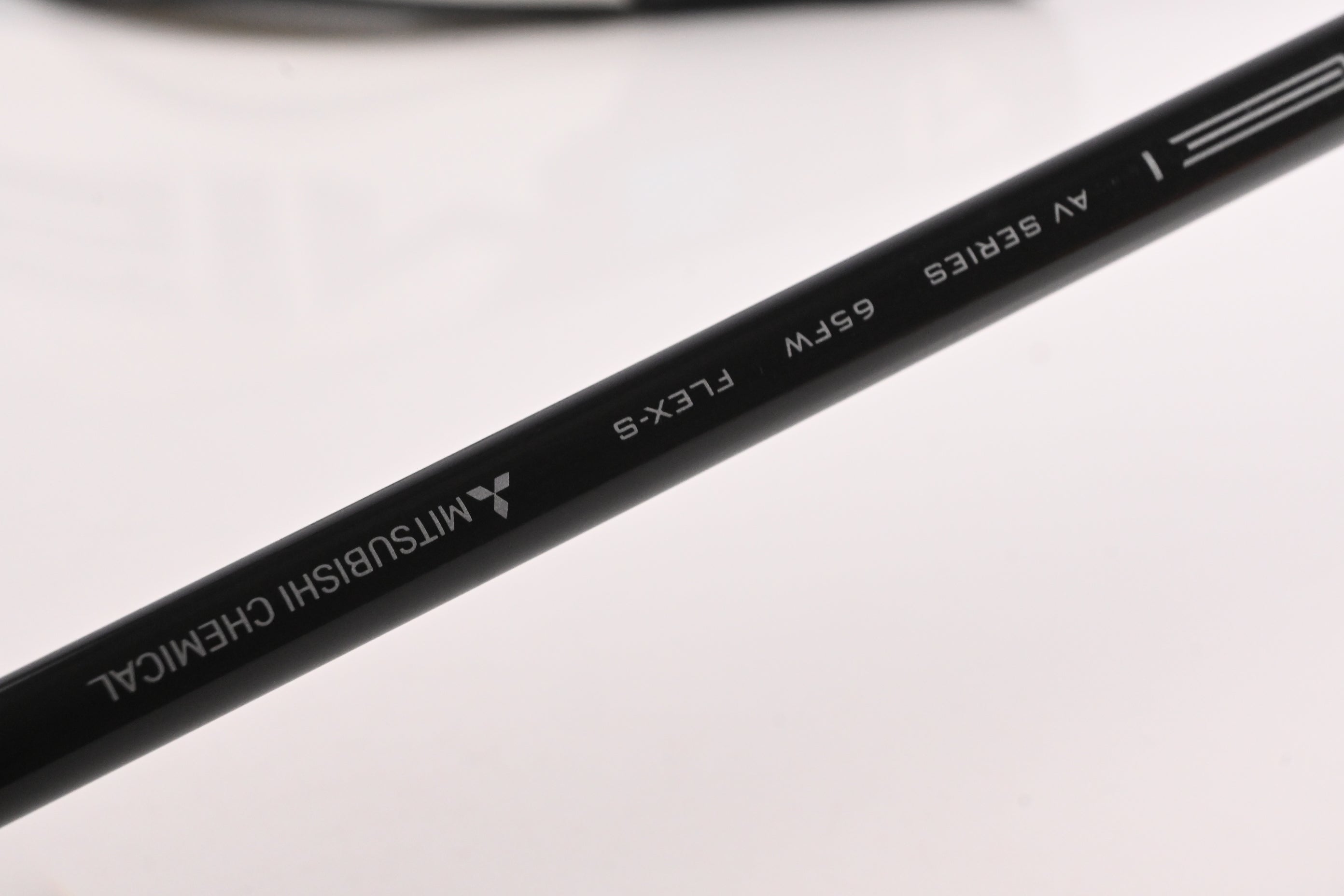 Taylormade SIM2 Ti #3 Wood / 15 Degree / Stiff Flex Tensei AV Blue Raw 65 Shaft