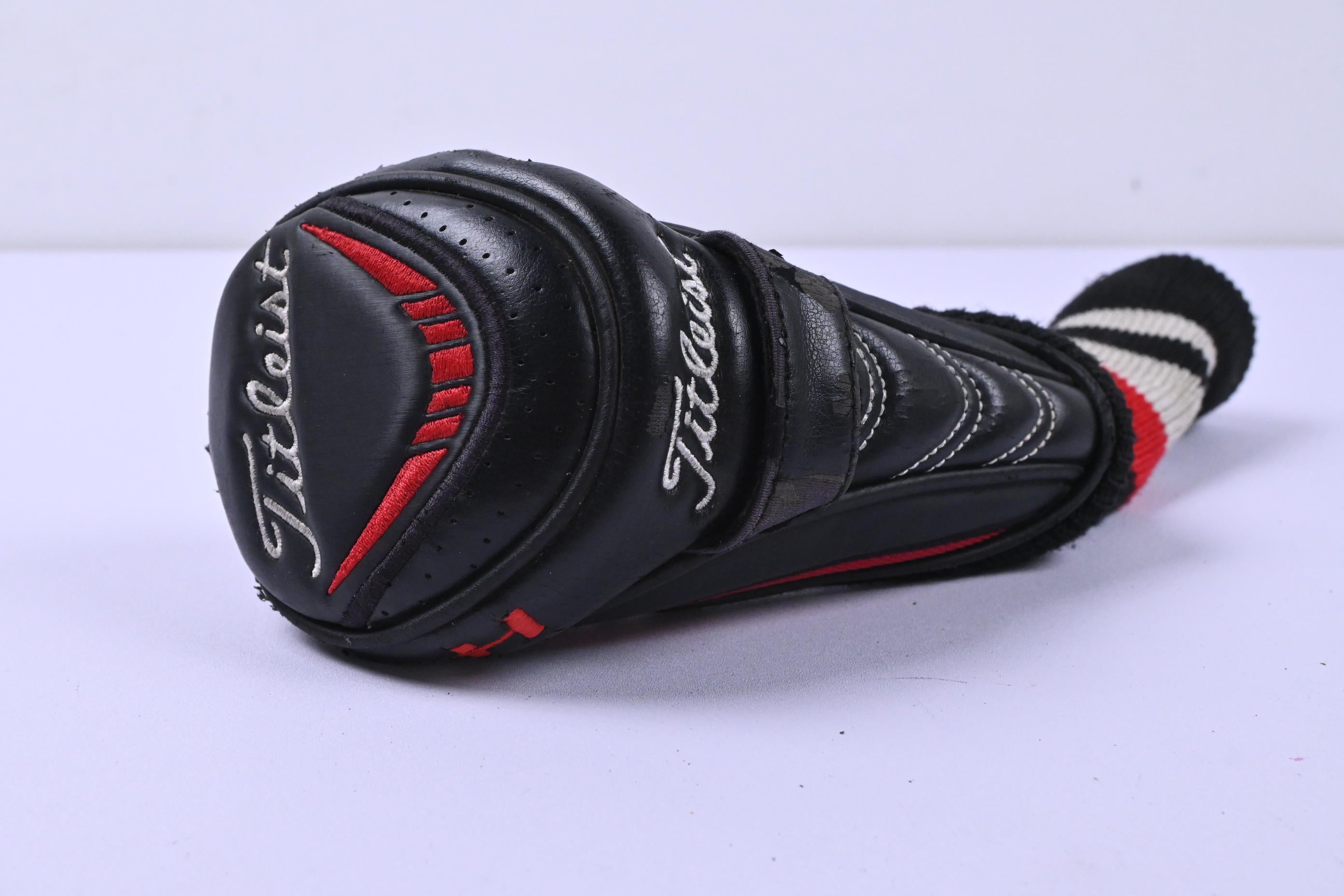 Titleist 913H #3 Hybrid / 21 Degree / Regular Flex Aldila RIP Phenom 80 Shaft