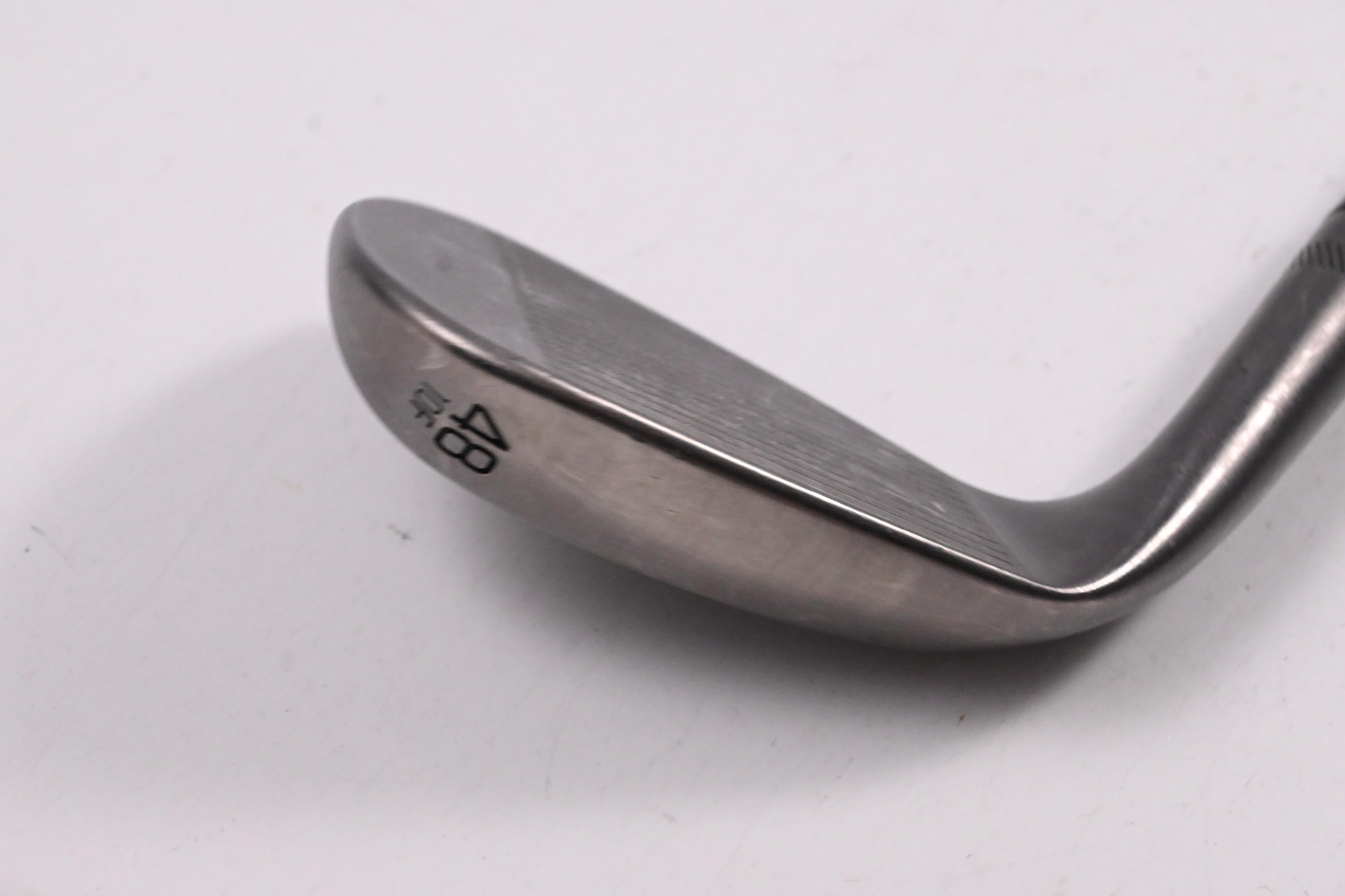 Titleist Vokey SM10 Pitching Wedge / 48 Degree / Stiff Flex Modus 3 Tour 105