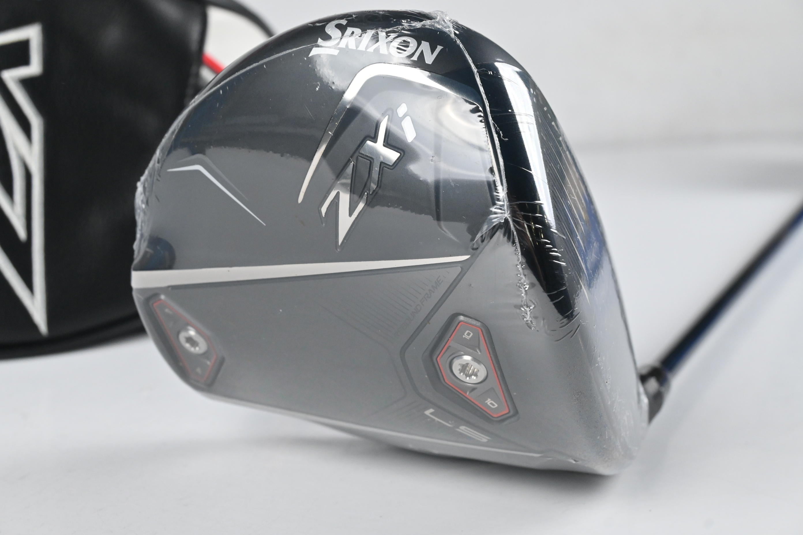 Srixon ZXi LS Driver / 9 Degree / Stiff Flex Fujikura Ventus TR Blue 6 Shaft