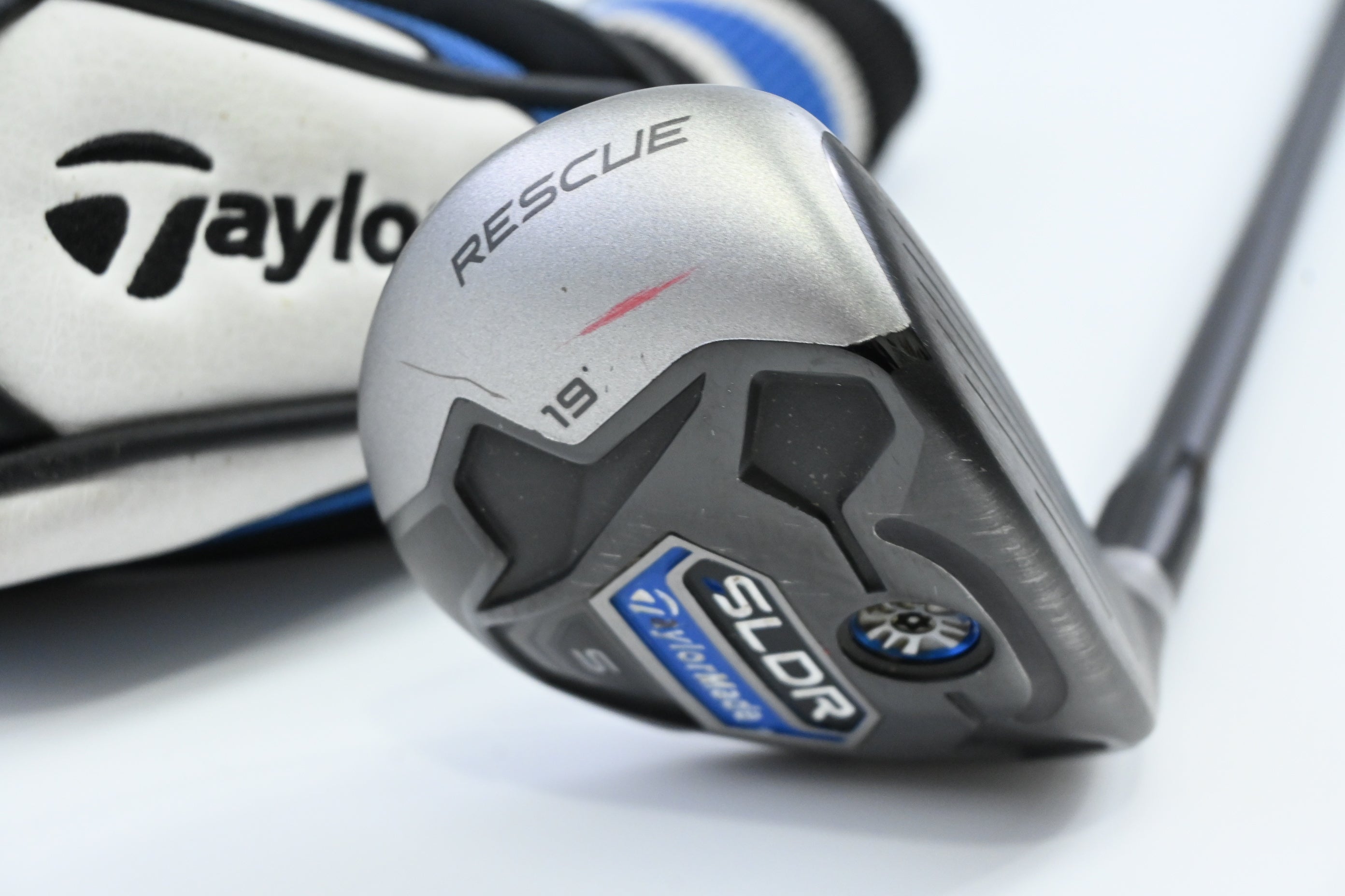 Taylormade SLDR-S #3 Hybrid / 19 Degree / Regular Flex Fujikura Speeder 72