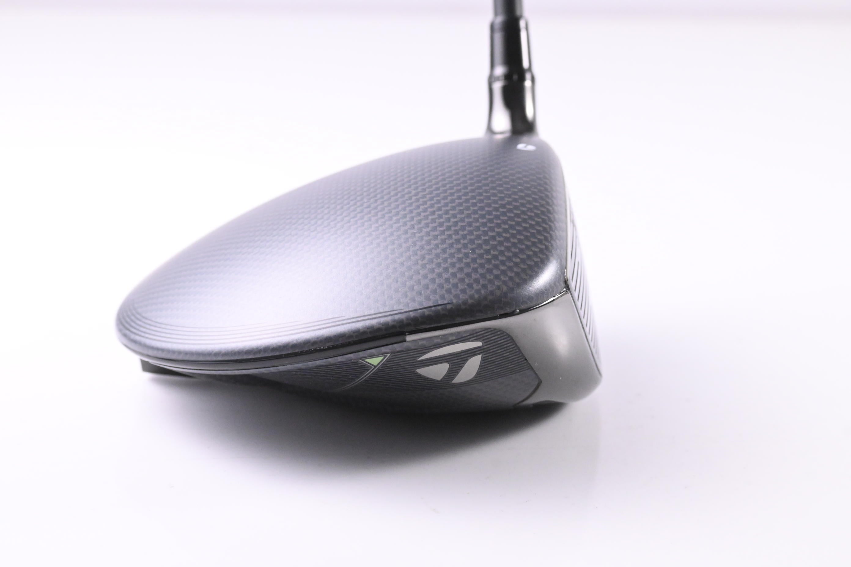 Taylormade Qi35 Driver / 10.5 Degree / Stiff Flex Kai'li Blue CB 60 Shaft