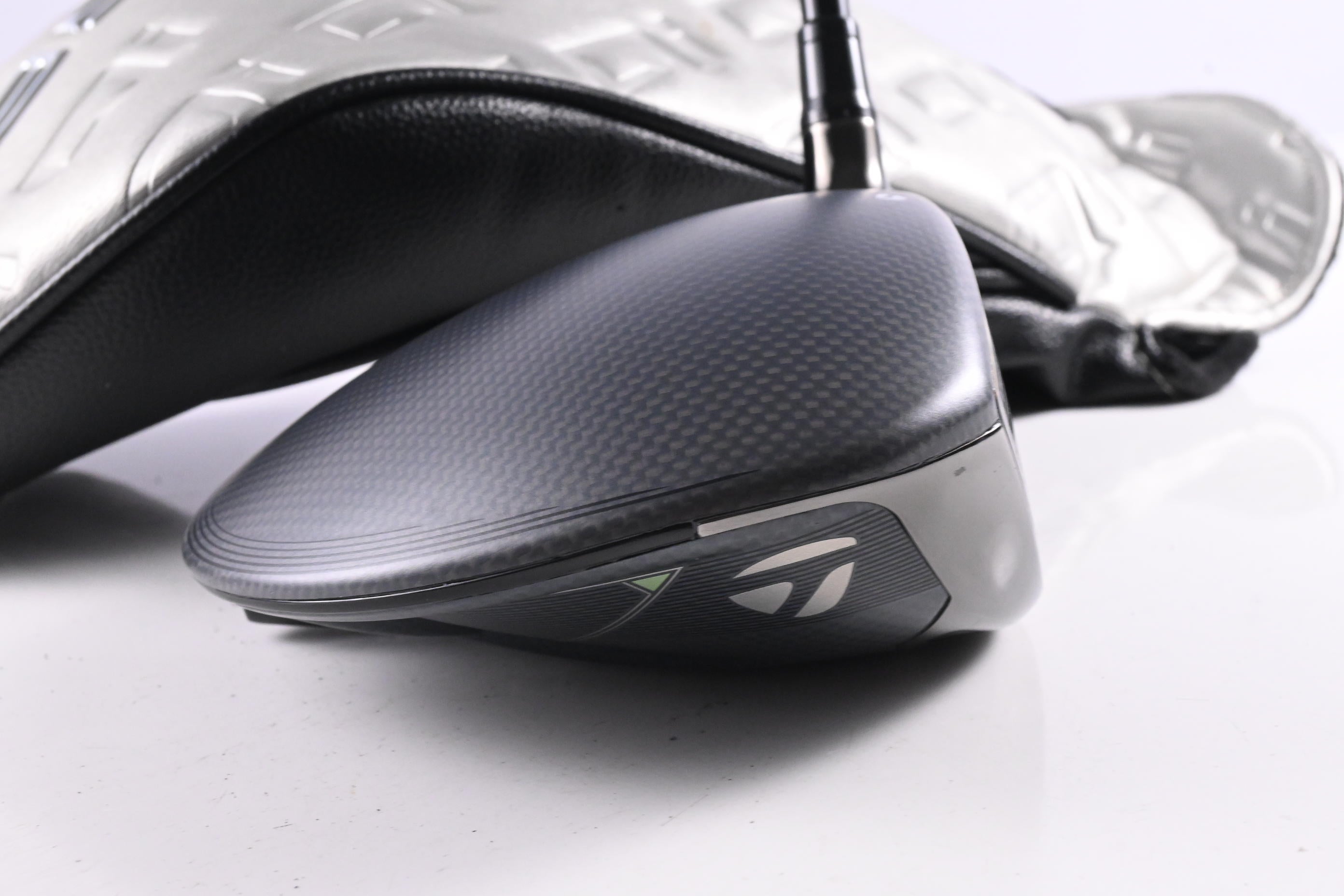 Taylormade Qi35 Driver / 9 Degree / Stiff Flex Kai'Li Red 60 Shaft