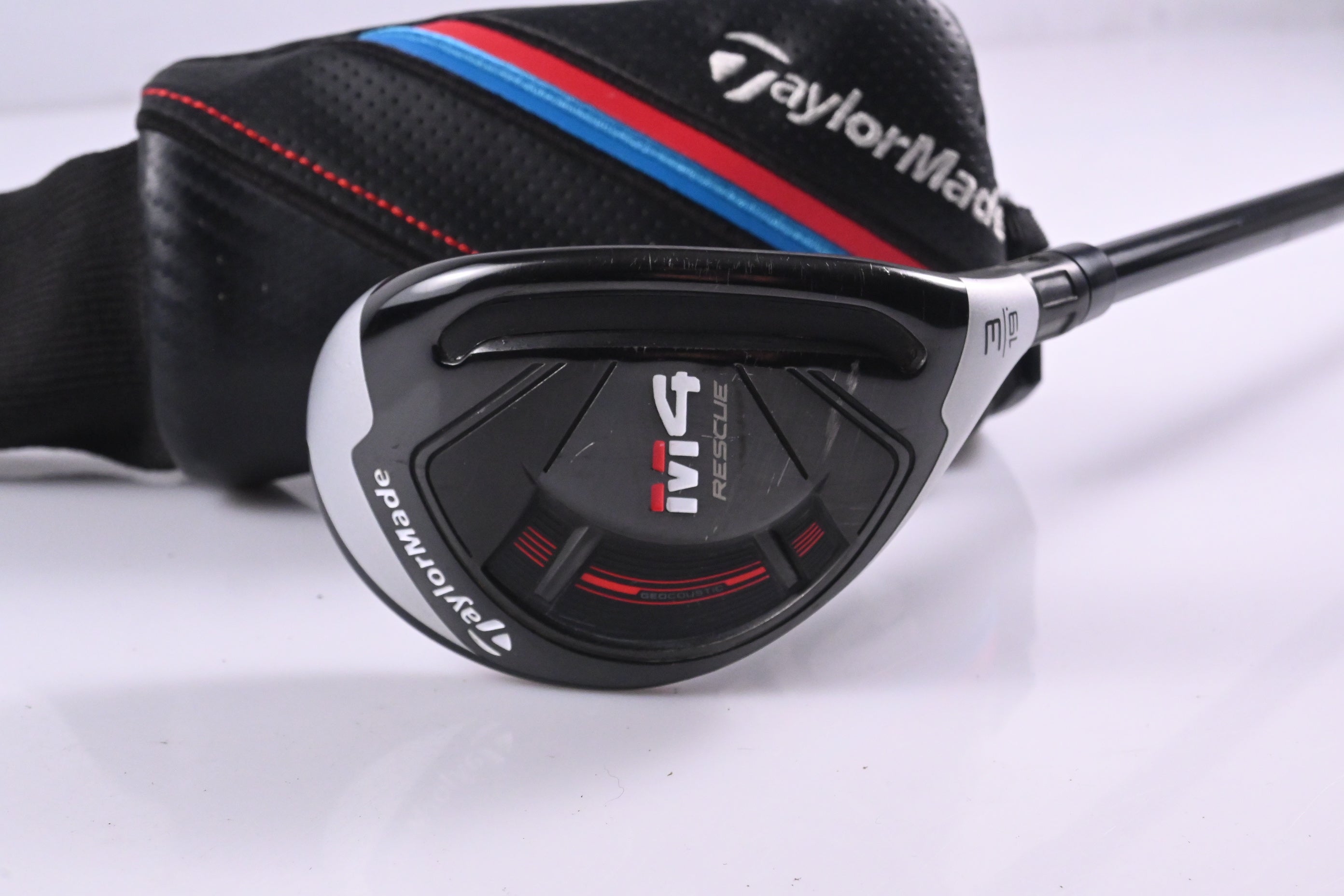 Taylormade M4 #3 Hybrid / 19 Degree / Regular Flex Fujikura Atmos Red 6 Shaft