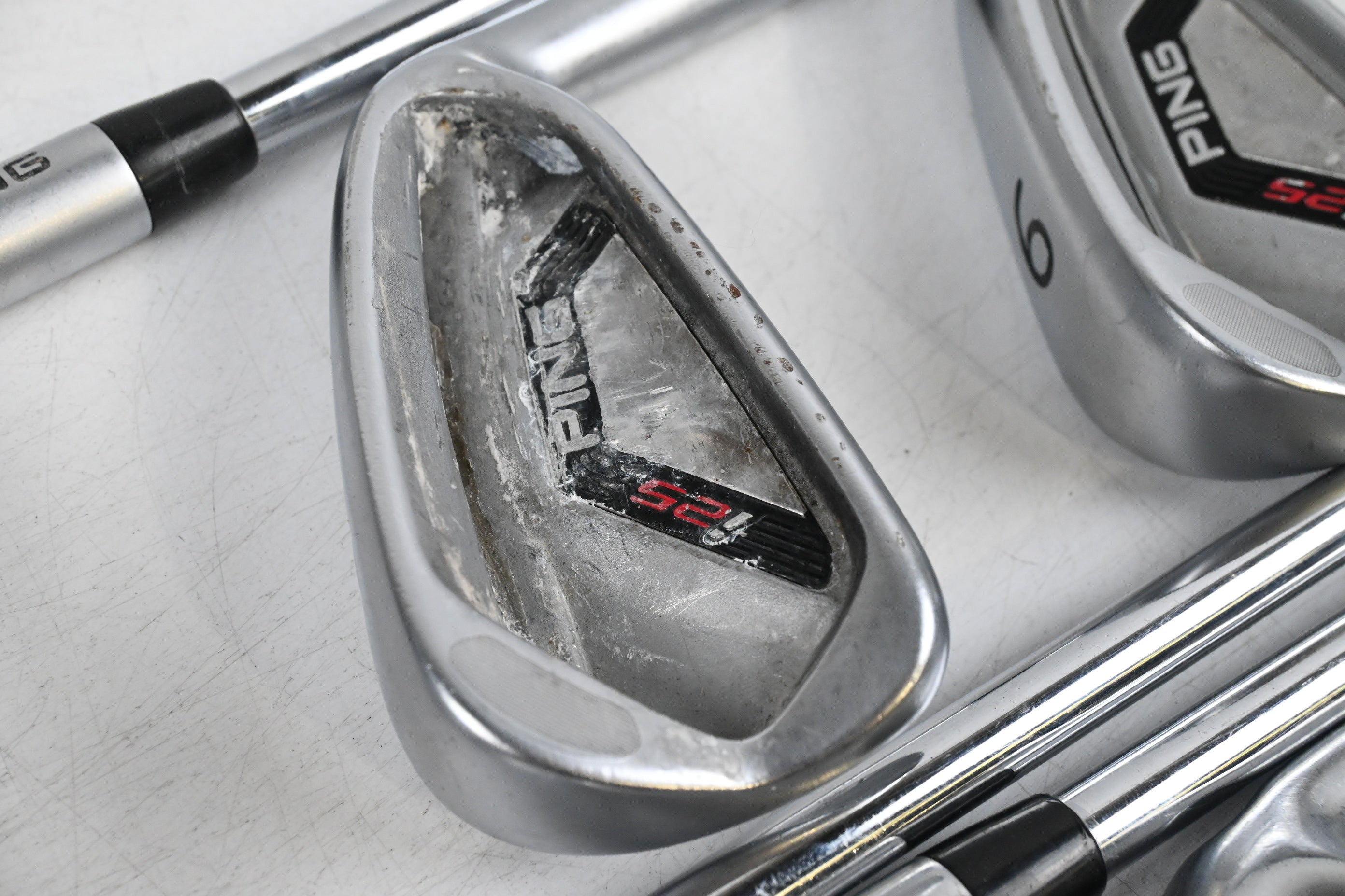 Ping i25 Irons / 4-PW / Blue Dot / Regular Flex Ping CFS Shafts