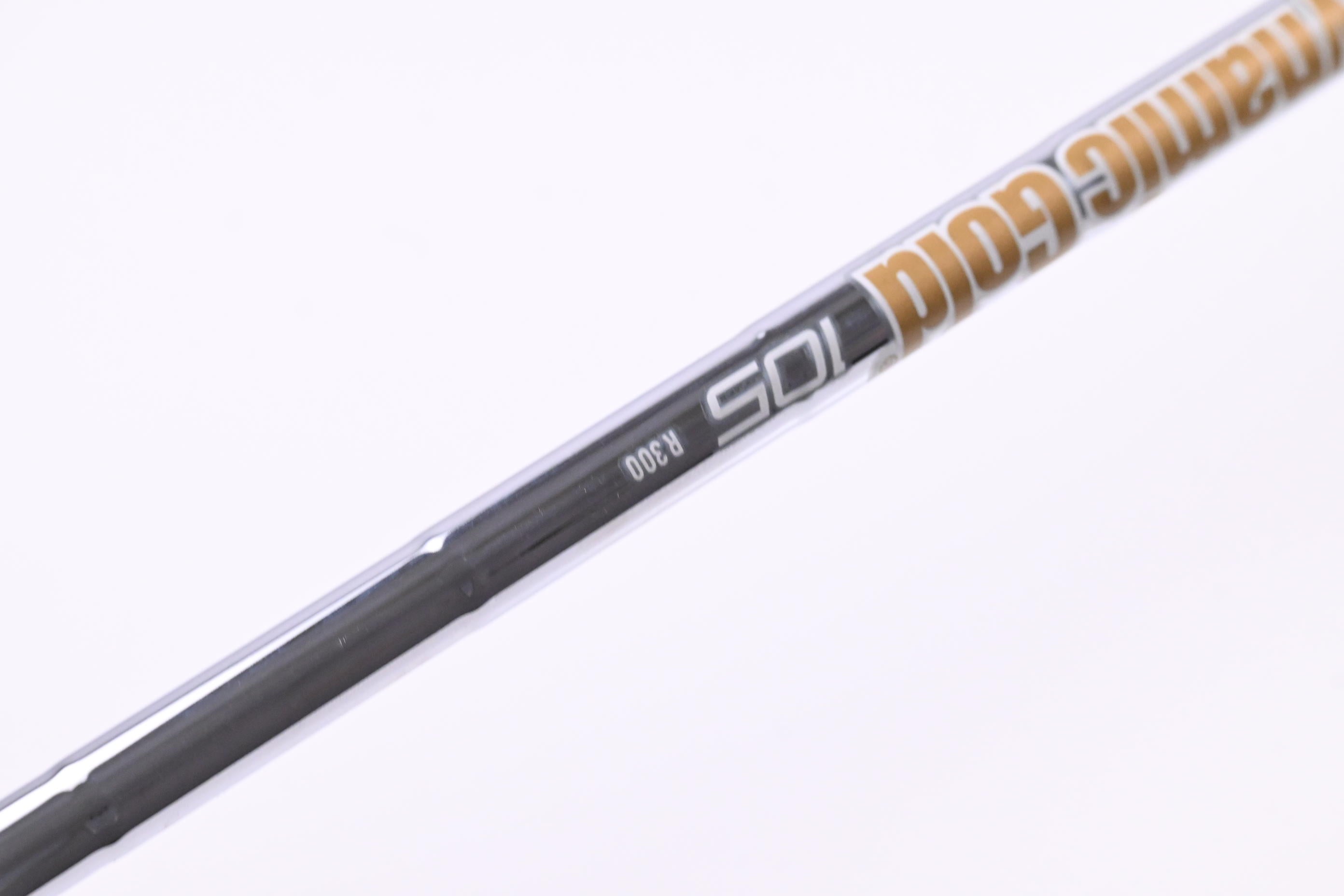 Mizuno JPX 919 Hot Metal Pro #4 Iron / 24 Degree / Regular Flex Dynamic Gold 105