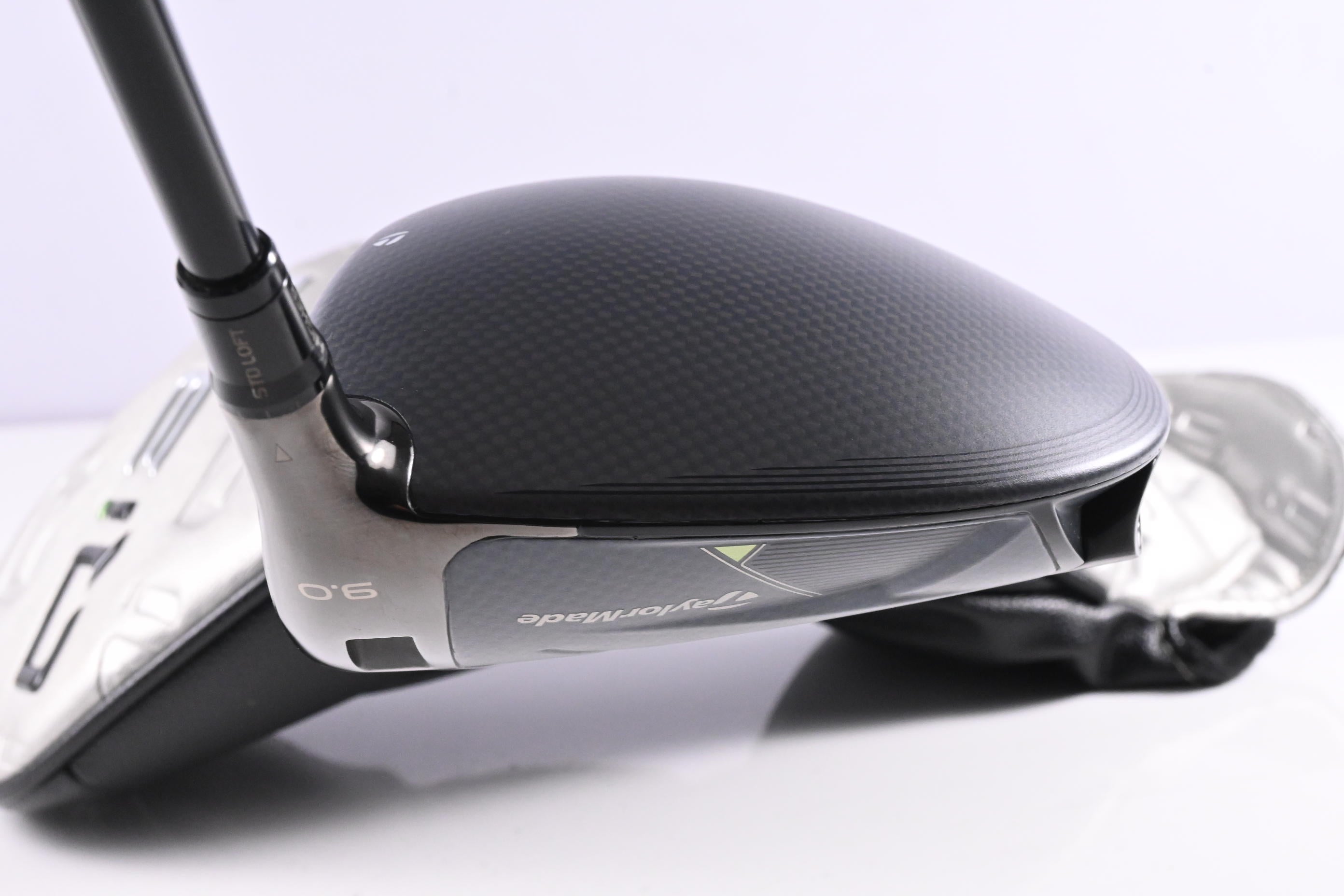 Taylormade Qi35 Driver / 9 Degree / Stiff Flex Kai'Li Red 60 Shaft