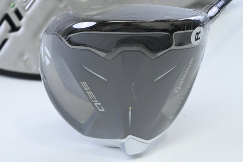 Taylormade Qi35 Max Lite Driver / 10.5 Degree / Senior Flex Vanquish 4 Shaft