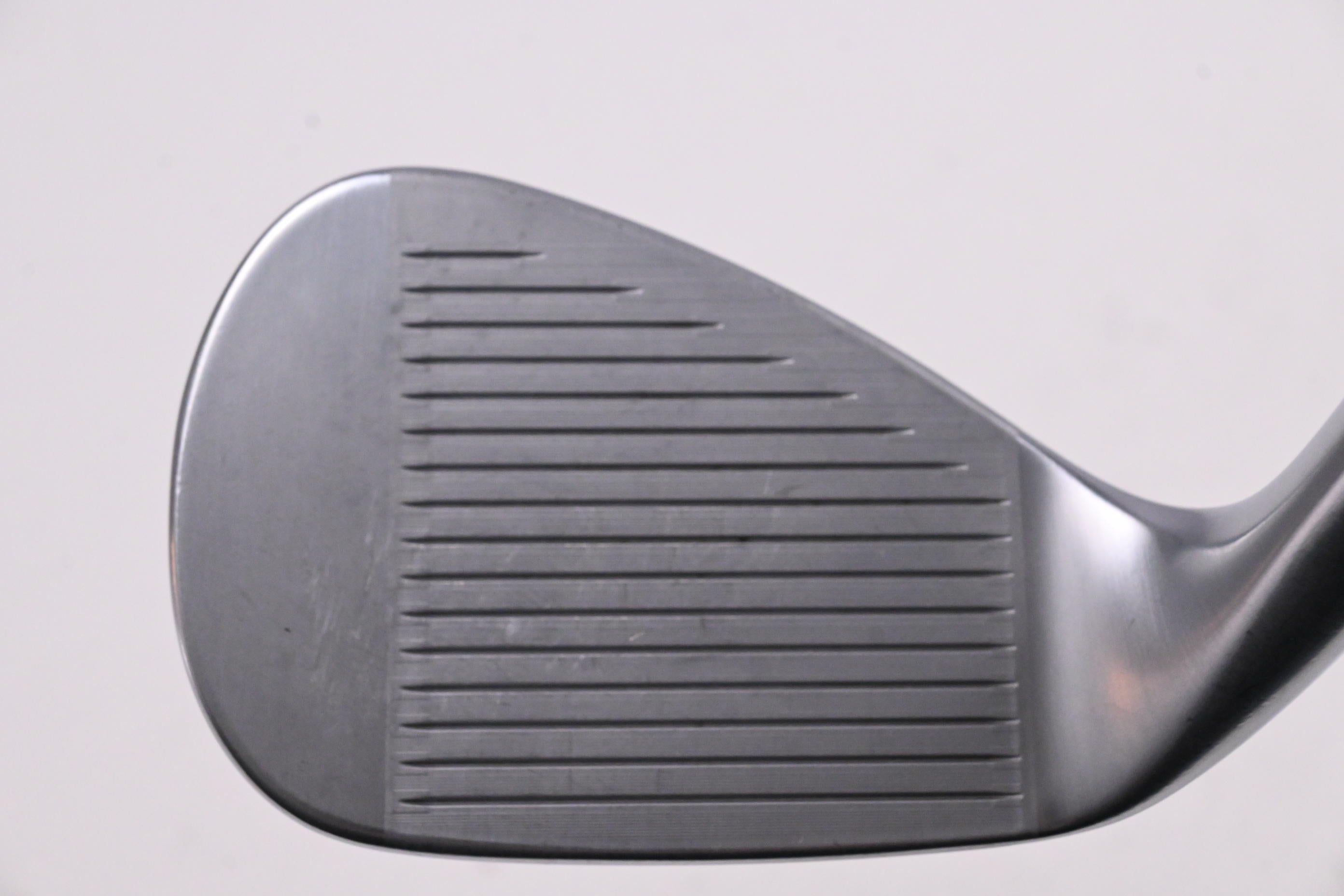Titleist Vokey SM10 Pitching Wedge / 48 Degree / Wedge Flex Vokey SM10 Shaft