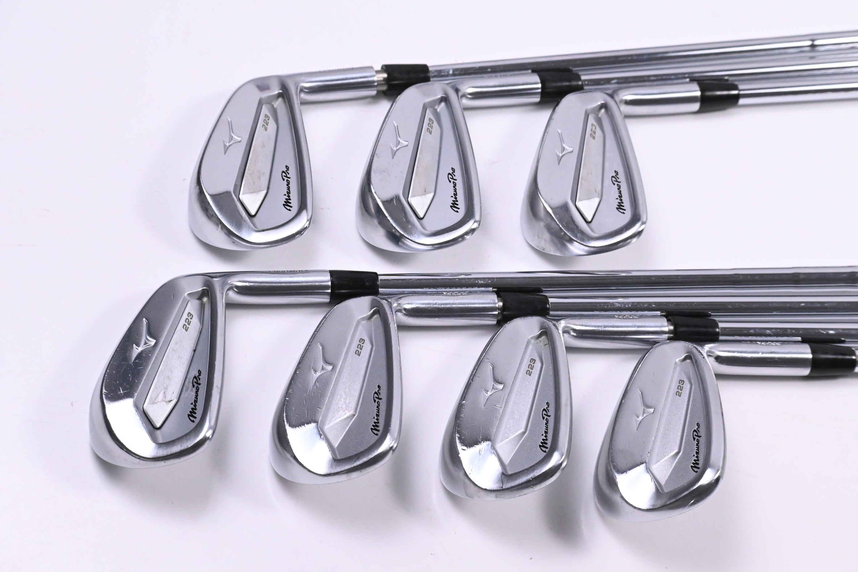Mizuno Pro 223 Irons / 4-PW / X-Flex N.S.Pro Modus³ Tour 105 Shafts