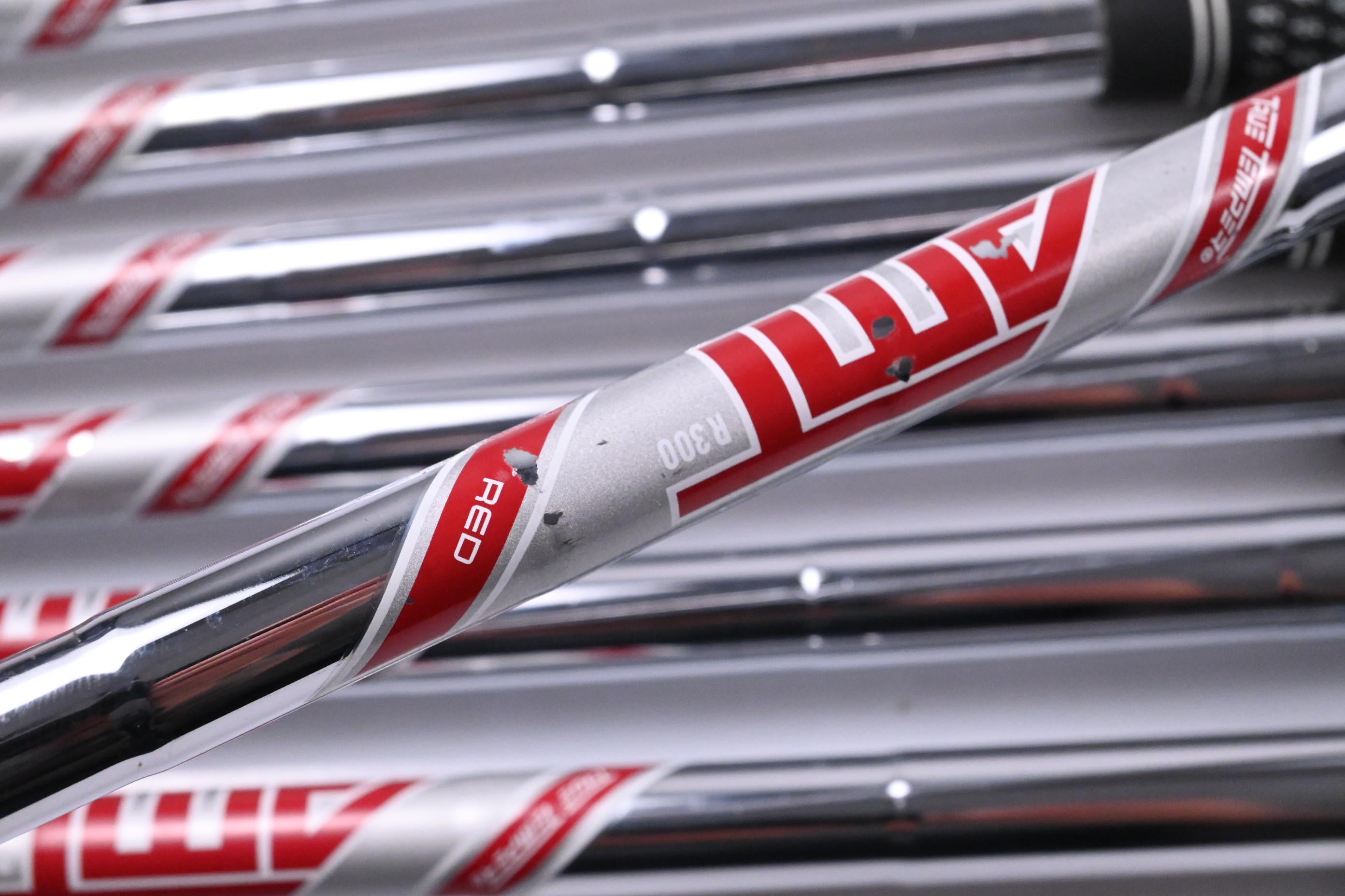 Titleist CB 620 Irons / 4-PW / Regular Flex AMT Red R300 Shafts