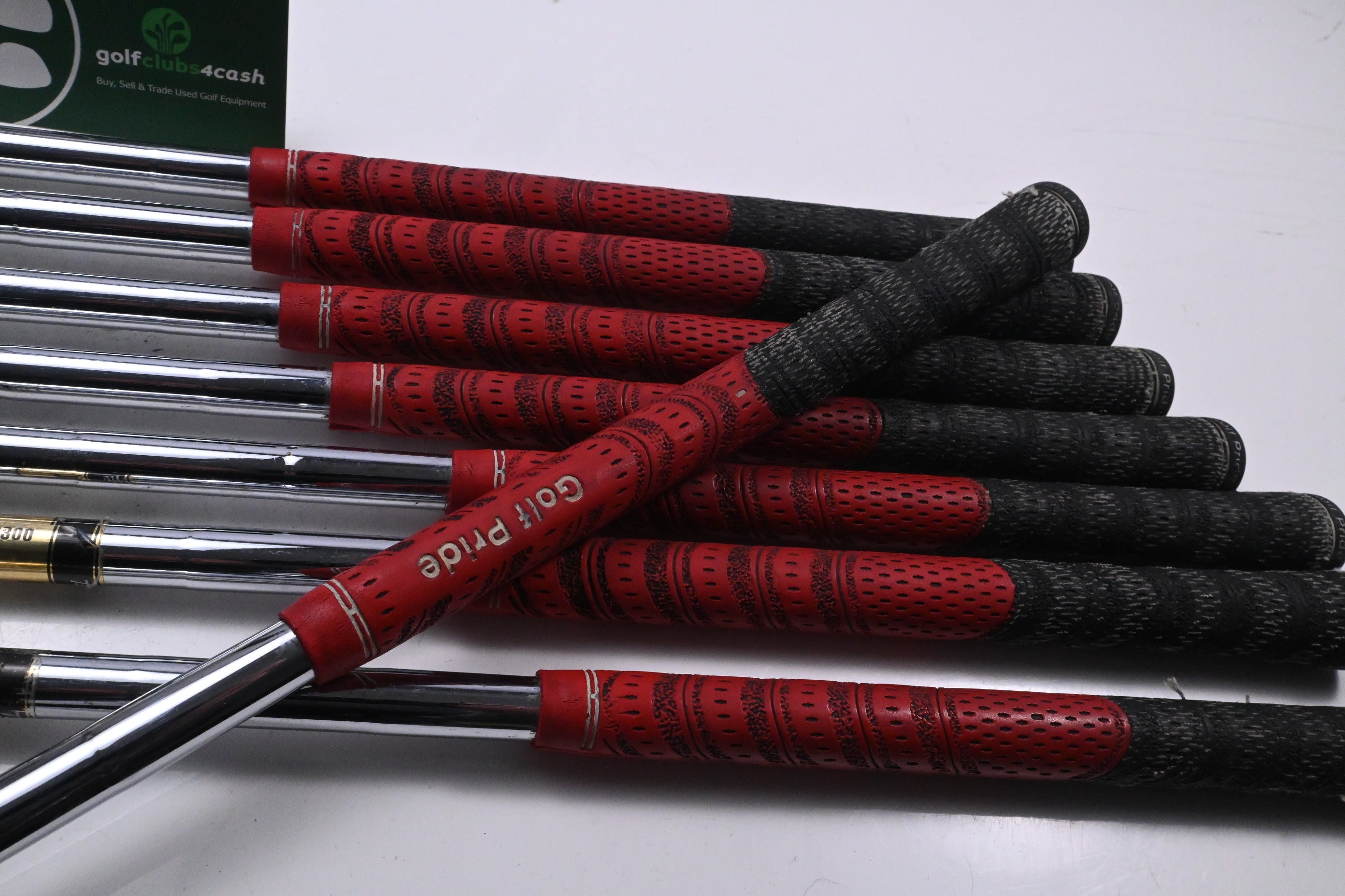 Titleist 695CB Irons / 3-PW / Stiff Flex Dynamic Gold S300 Shafts