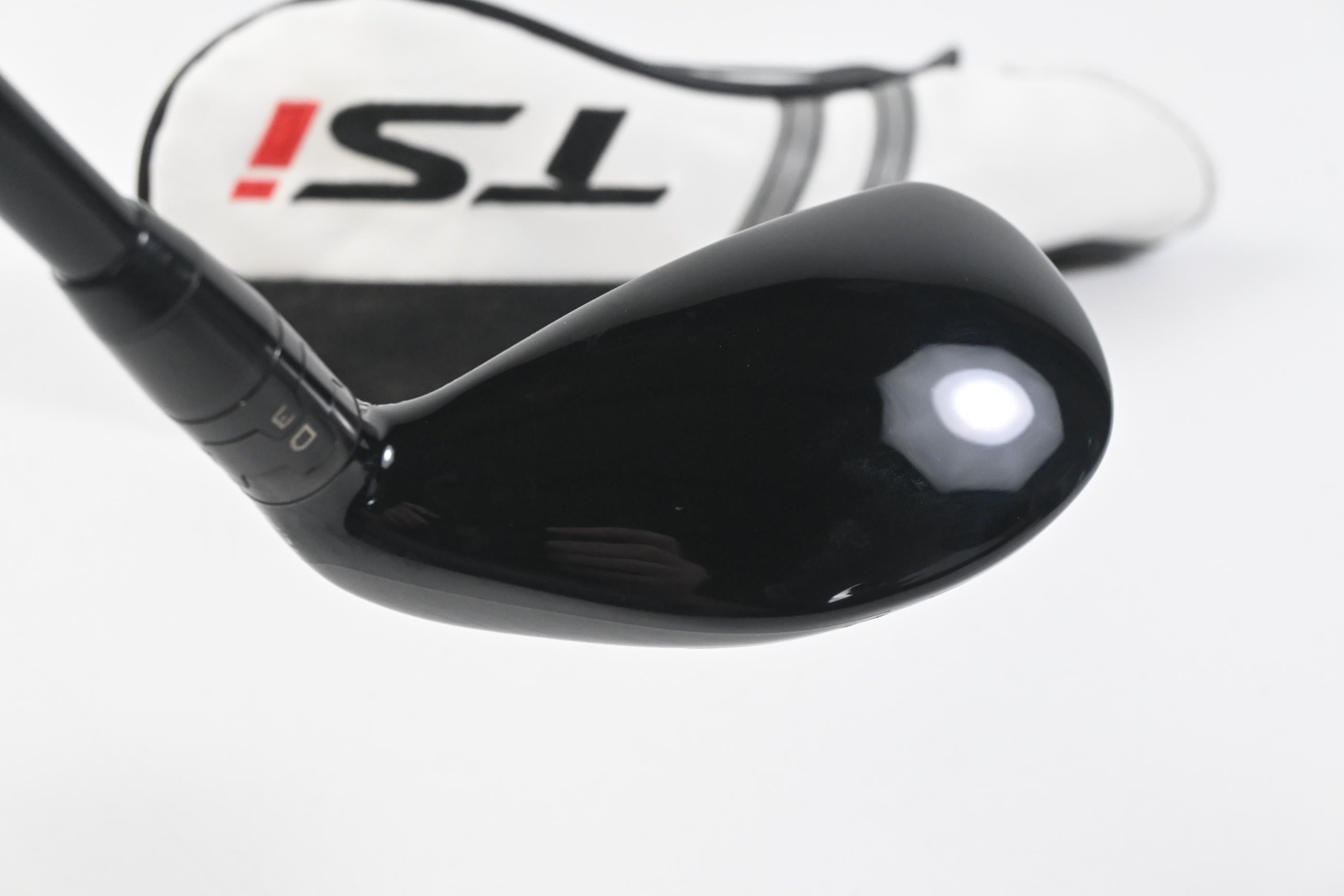 Titleist TSi3 #2 Hybrid / 18 Degree / Stiff Flex Hzrdus Smoke Black RDX 80 Shaft