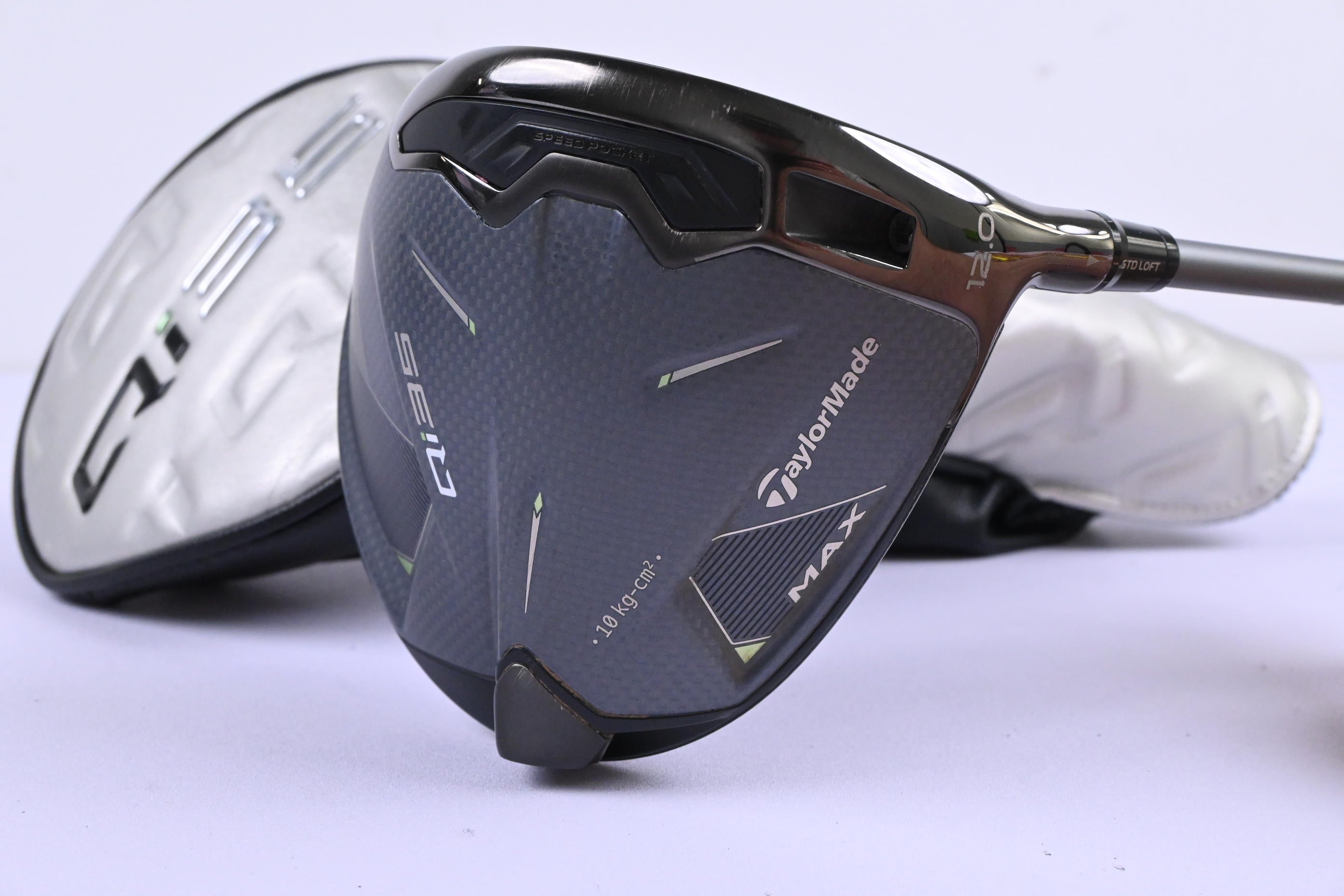 Taylormade Qi35 Max Driver / 12 Degree / Regular Flex Fujikura Air Speeder 50