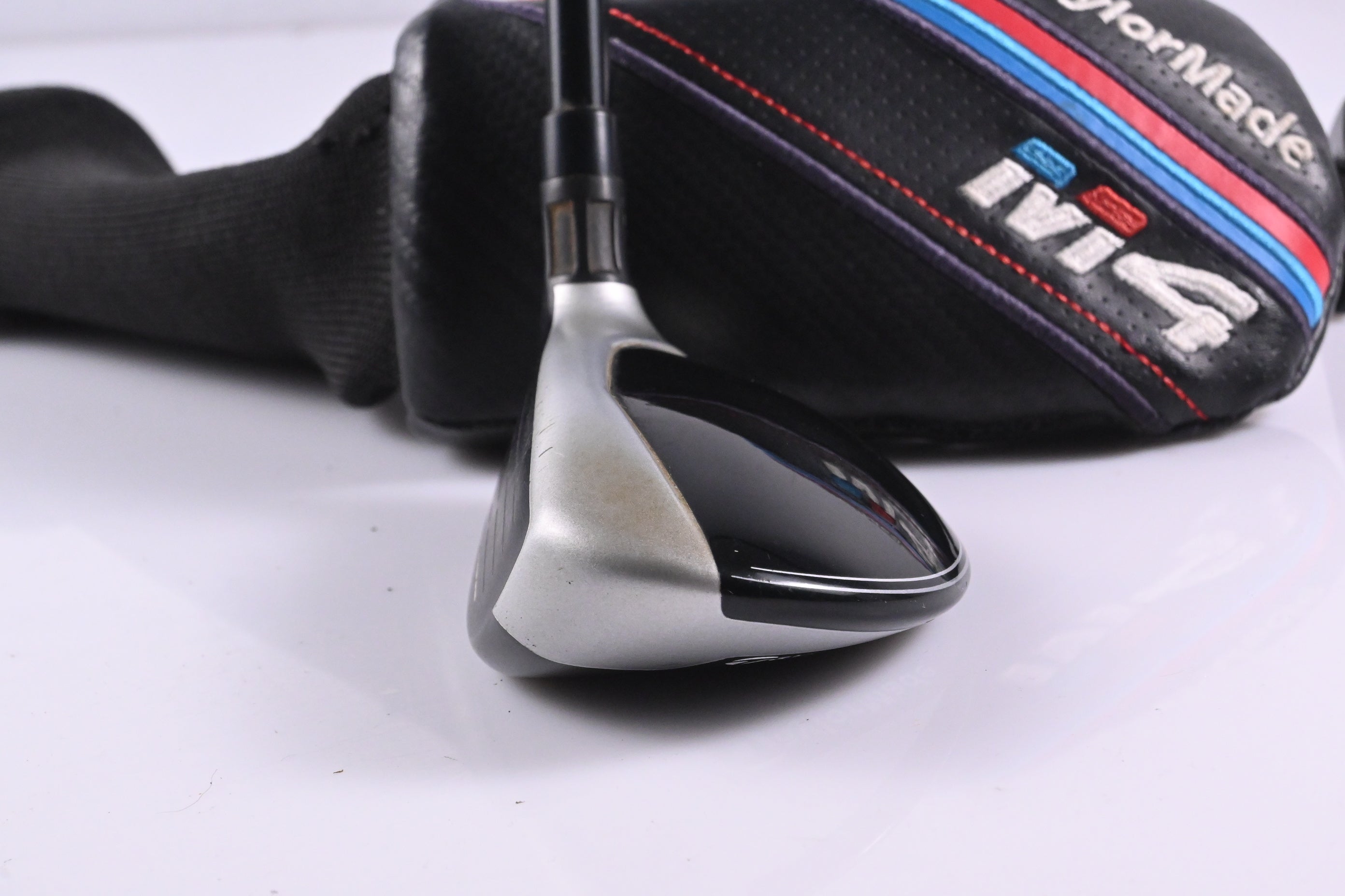 Left Hand Taylormade M4 #4 Hybrid / 22 Degree / Senior Flex Fujikura Atmos Red 5