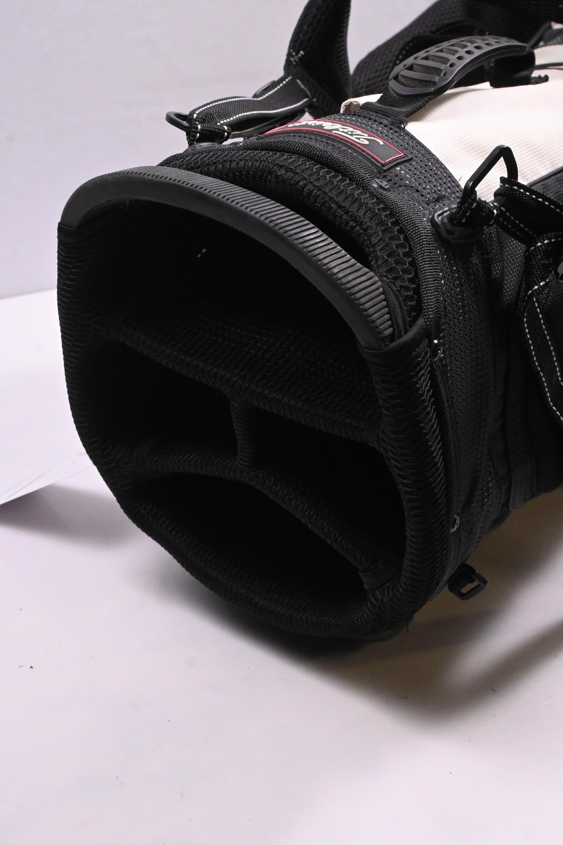 Titleist Stand Bag / 4-Way Divider / Black, White