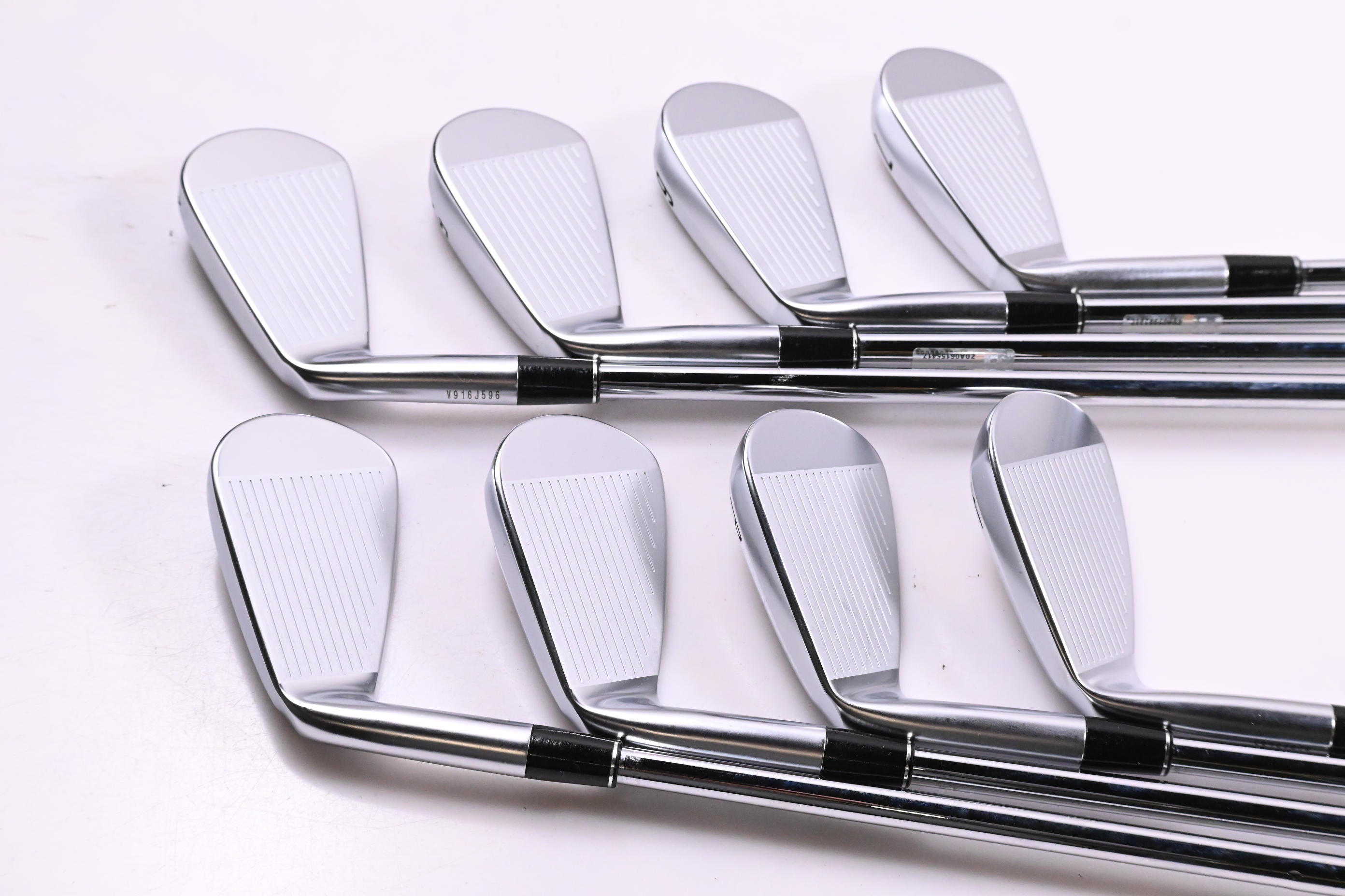 Srixon ZXi5 Irons / 4-PW+AW / Stiff Flex NS Pro Modus 3 Tour 105 Shafts