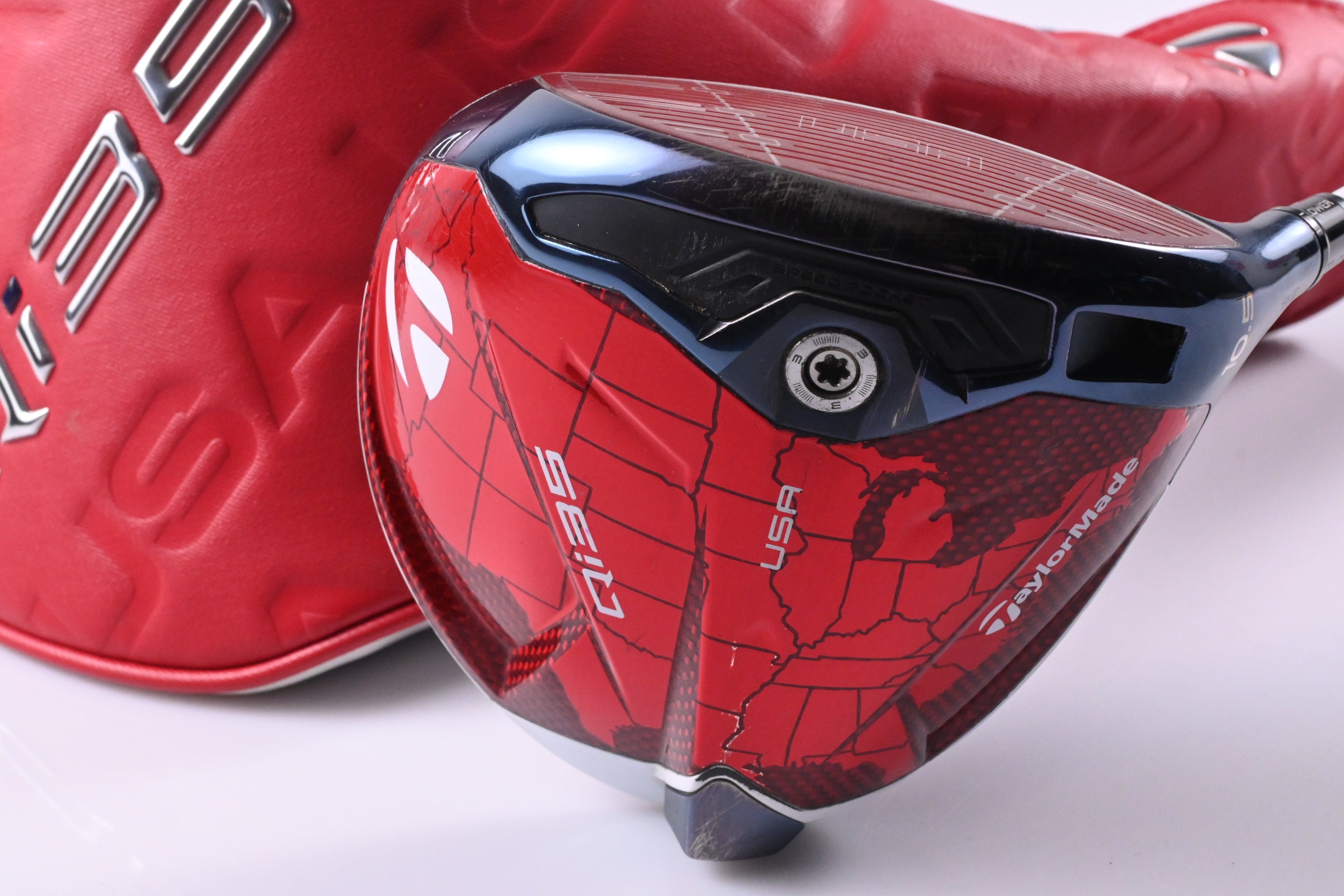 Taylormade Qi35 USA Driver / 10.5 Degree / Stiff Flex Fujikura Air Speeder 50