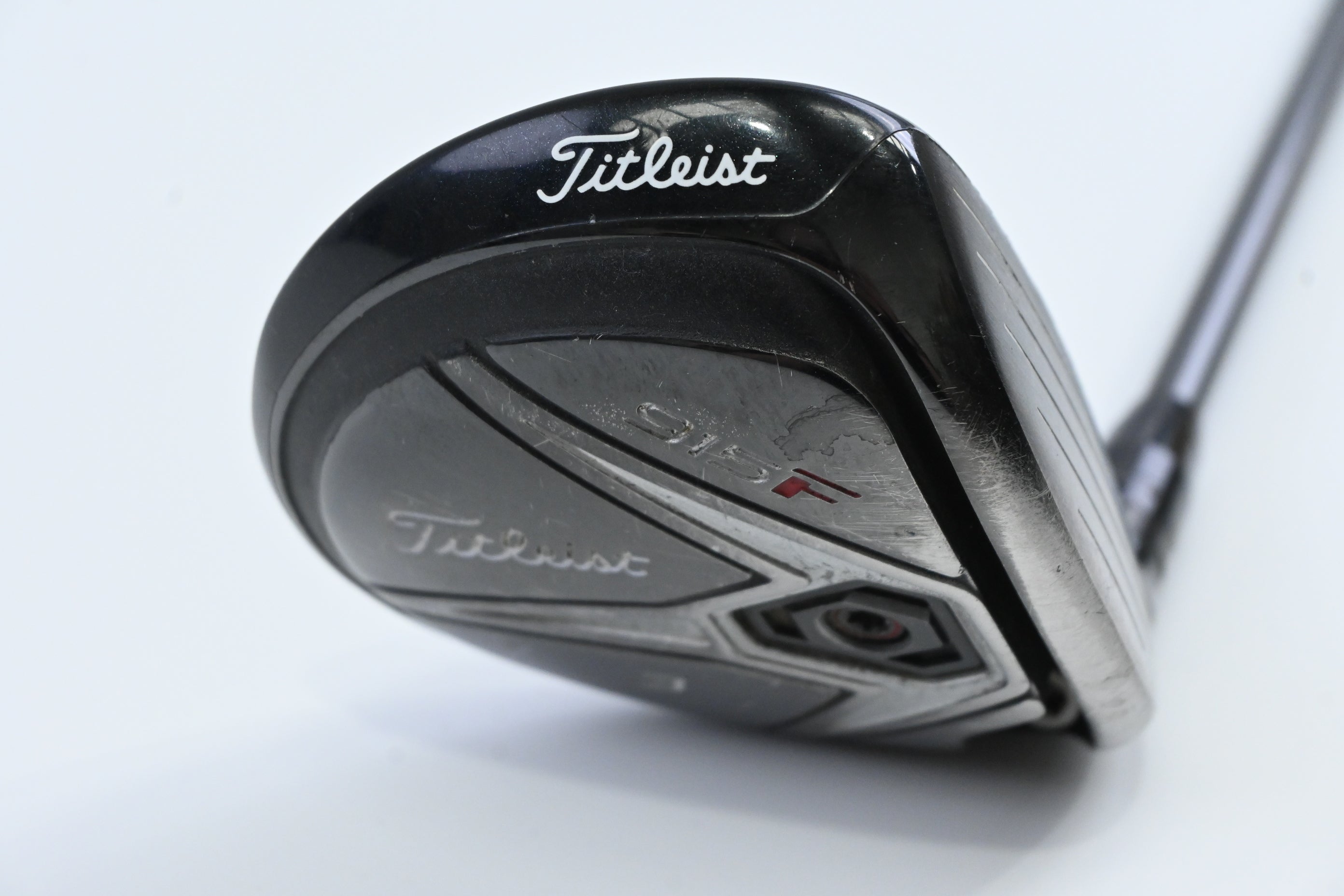 Titleist 915 F #3 Wood / 16.5 Degree / Stiff Flex Aldila Rogue White
