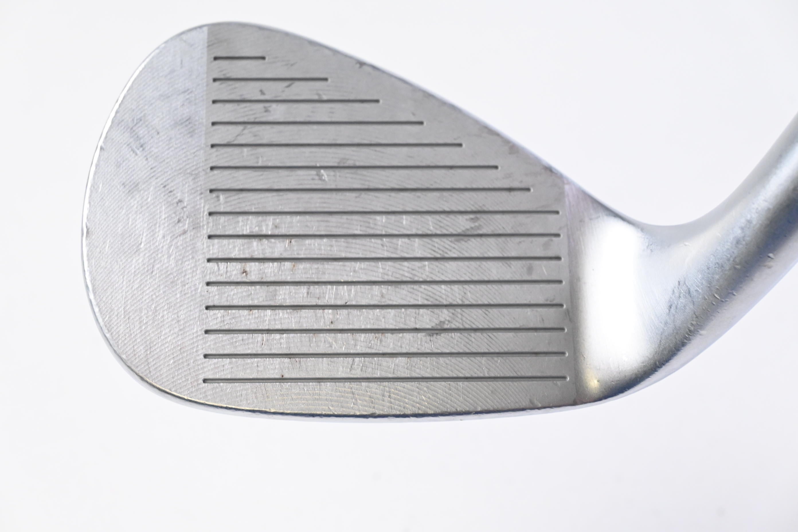 Wilson Staff Model Gap Wedge / 52 Degree / Wedge Flex Dynamic Gold Spinner Shaft