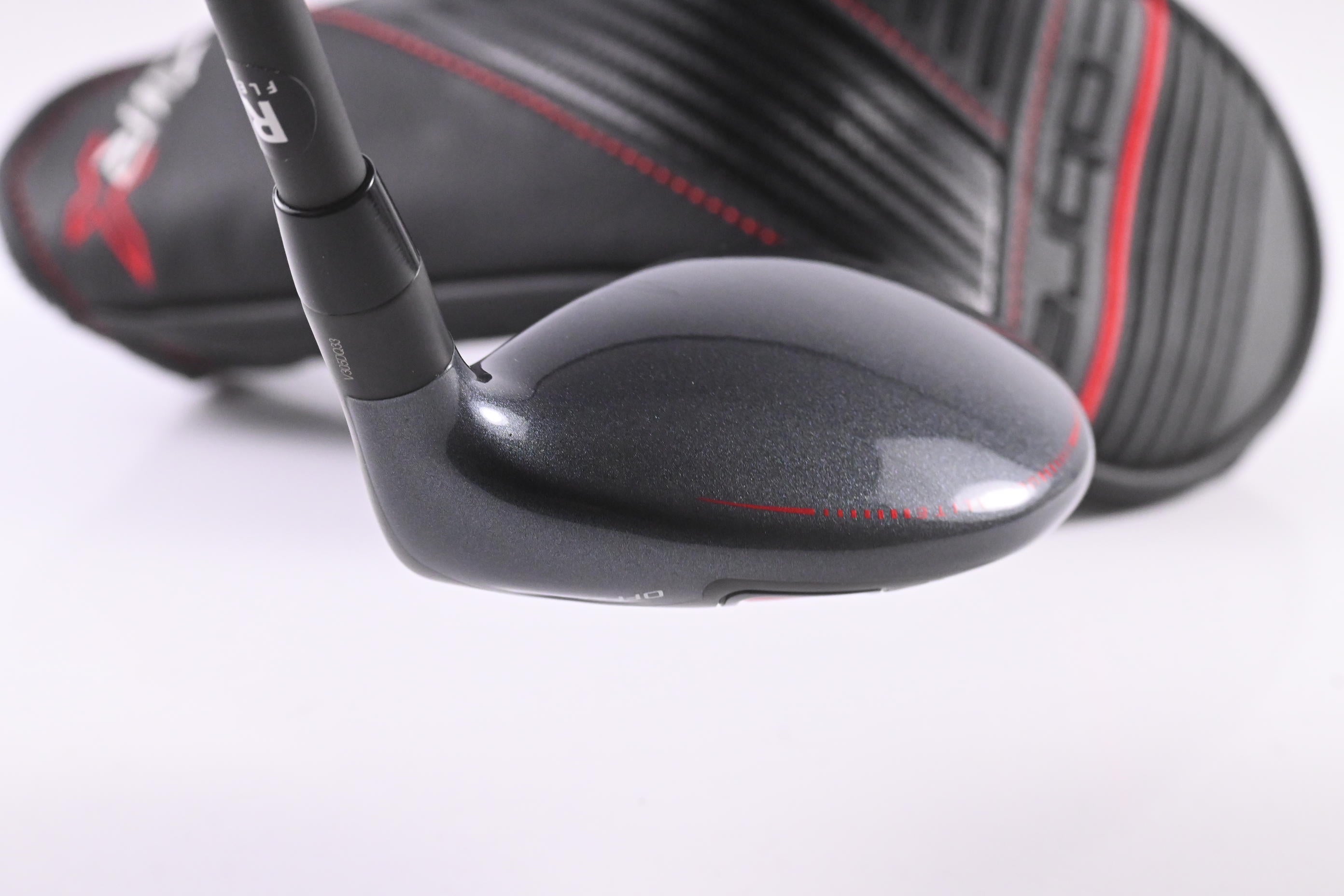 Cobra Air-X / #4 Hybrid / 22 Degree / Regular Flex Ultralite 50 Shaft