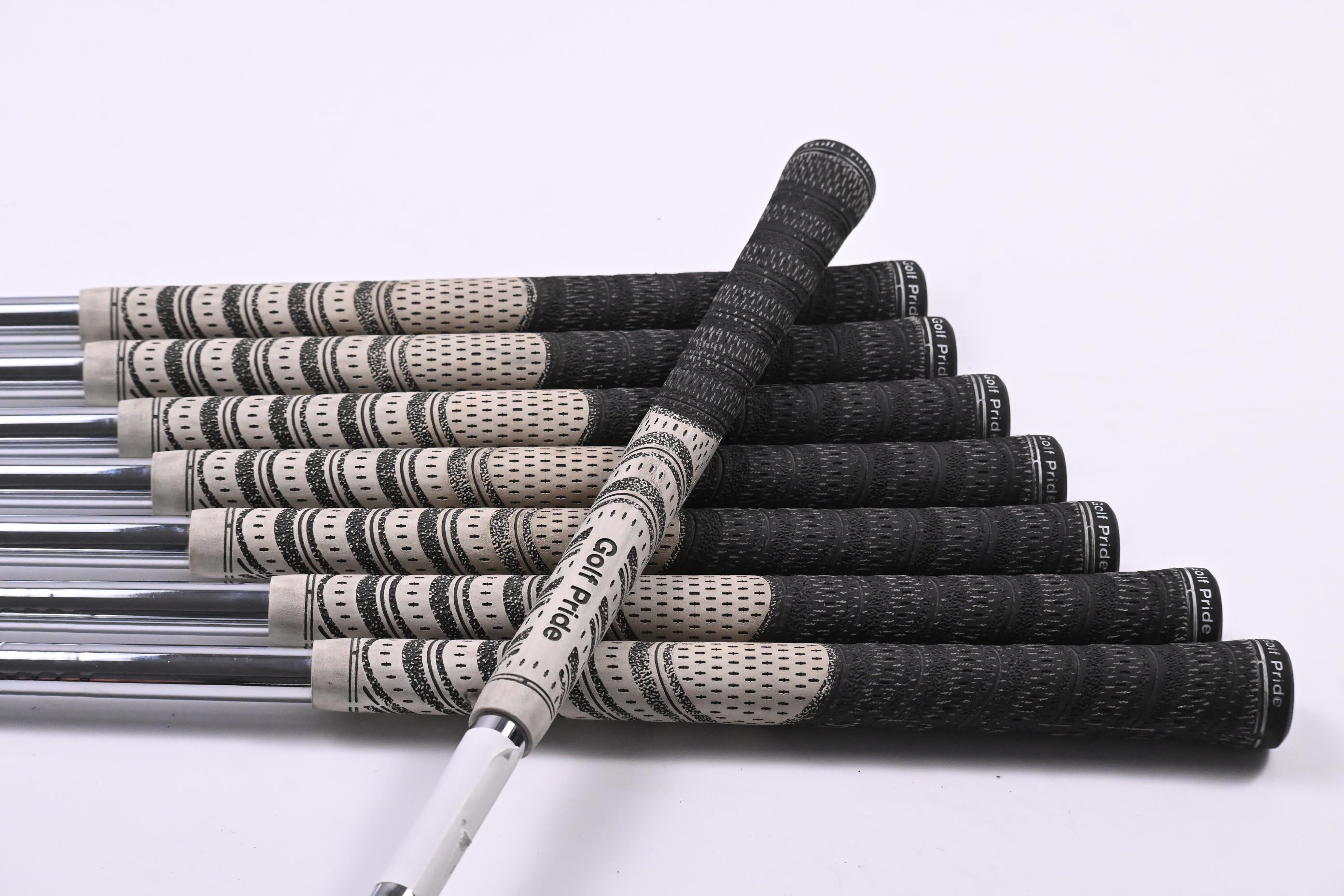 Mizuno Pro 243 Irons / 4-PW+GW / Regular Flex Project X LZ 115 Shafts