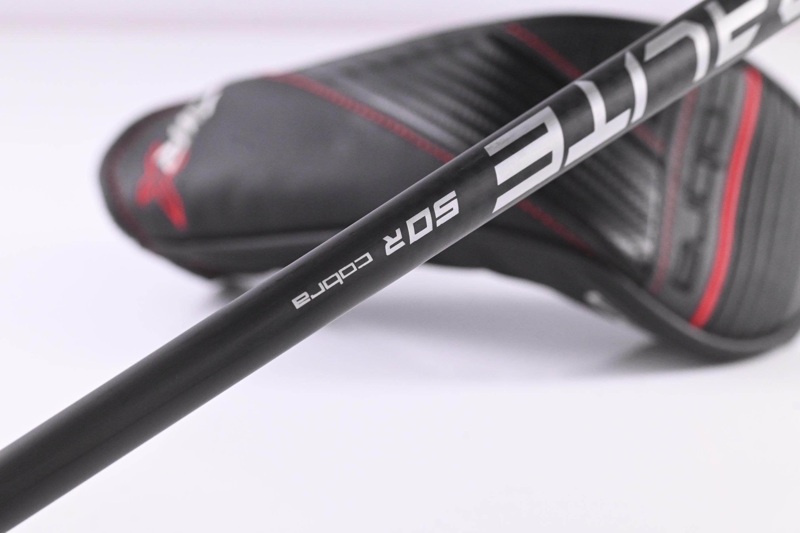 Cobra Air-X / #4 Hybrid / 22 Degree / Regular Flex Ultralite 50 Shaft