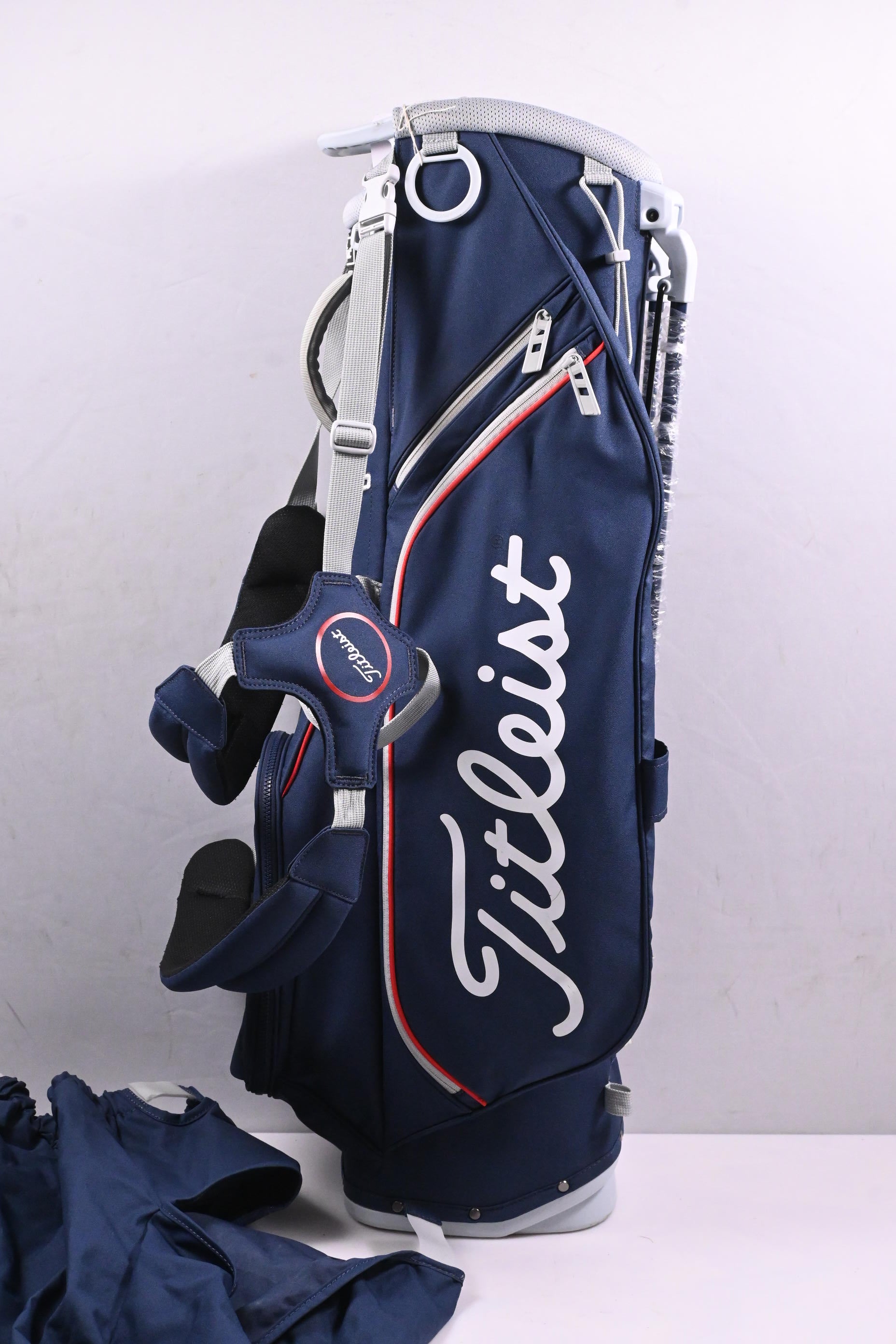 Titleist Players 4 Stand Bag / 4-Way Divider / Blue, Grey