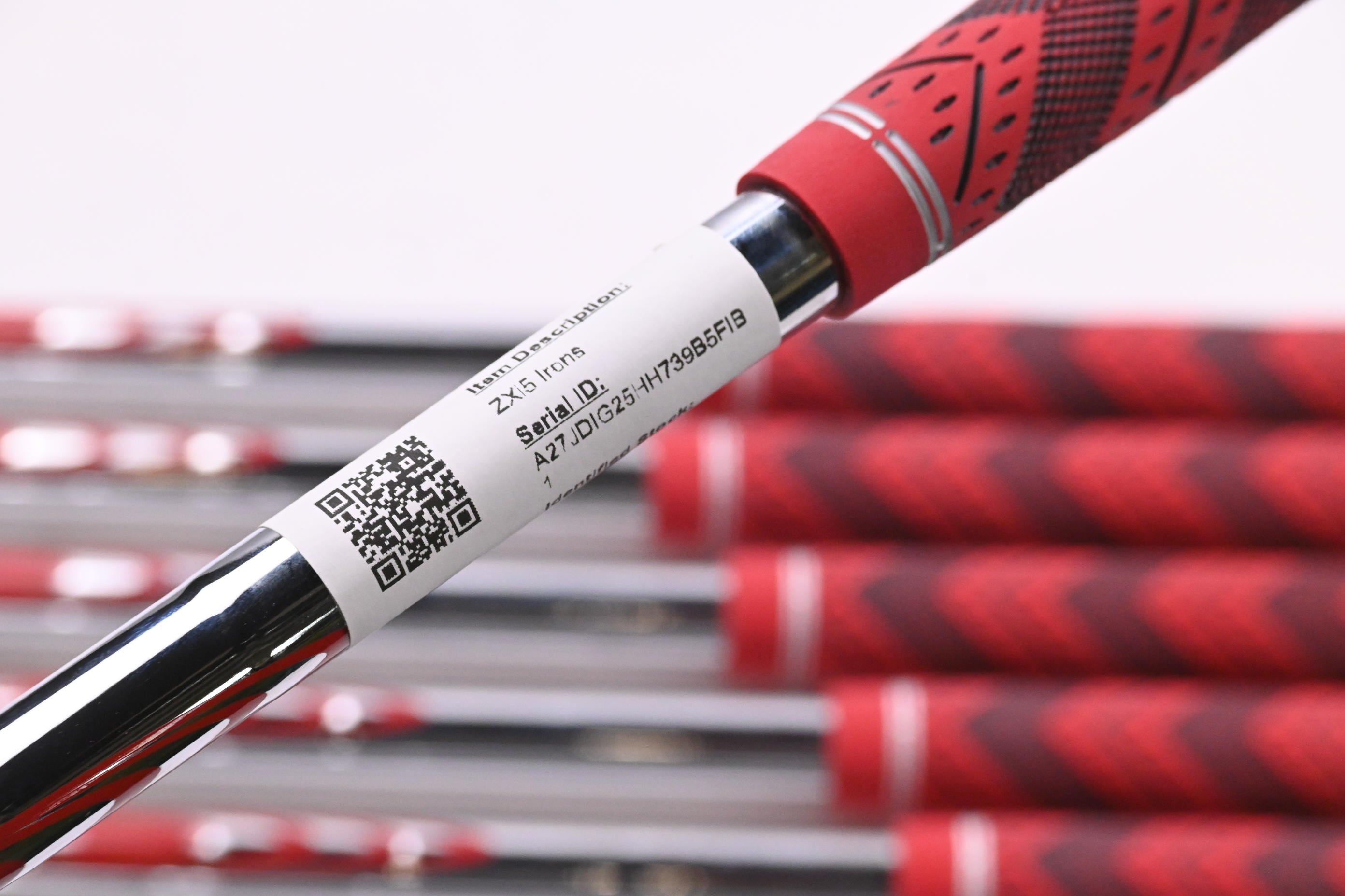 Srixon ZXi5 Irons / 4-PW+AW / Stiff Flex NS Pro Modus 3 Tour 105 Shafts