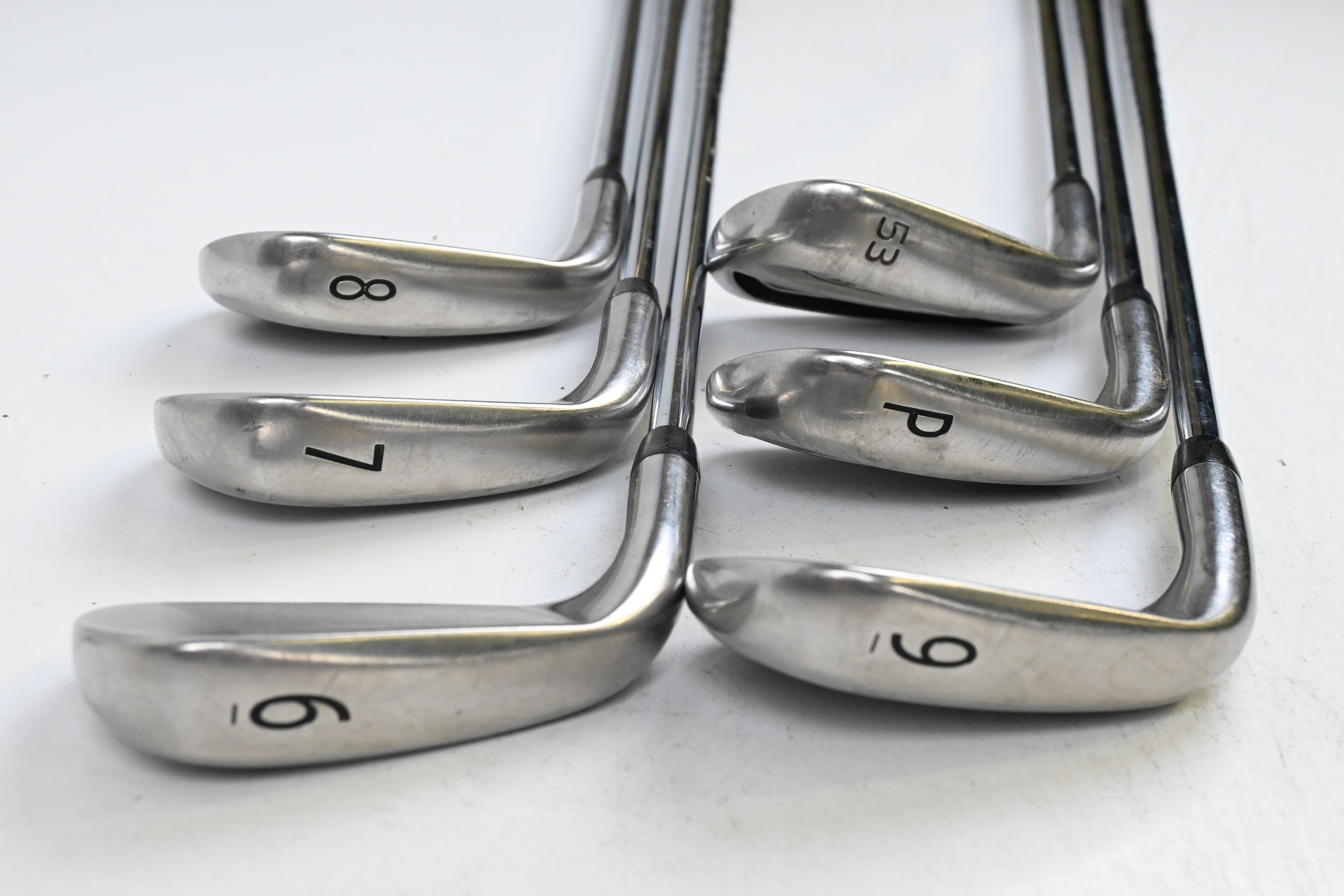 Titleist 718 AP1 Irons / 6-PW+SW / Regular Flex AMT R300 Red Shafts