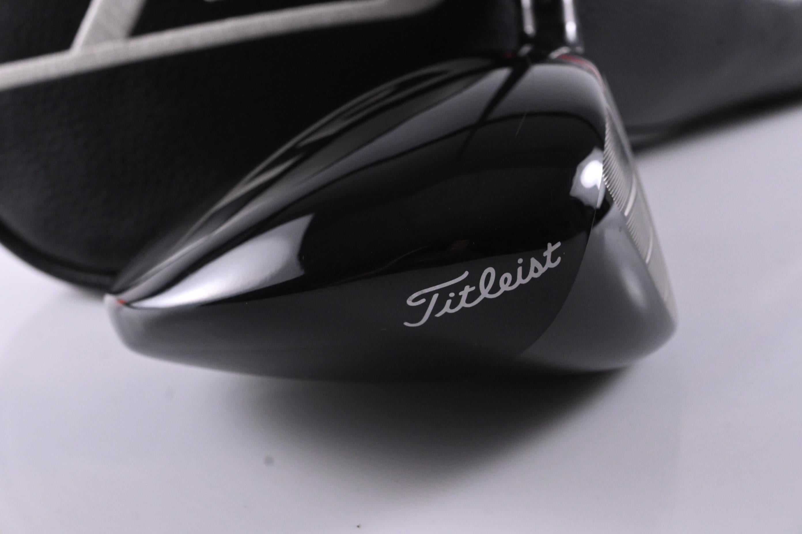 Titleist GT3 Driver / 10 Degree / Stiff Flex HZRDUS Black 60 Shaft