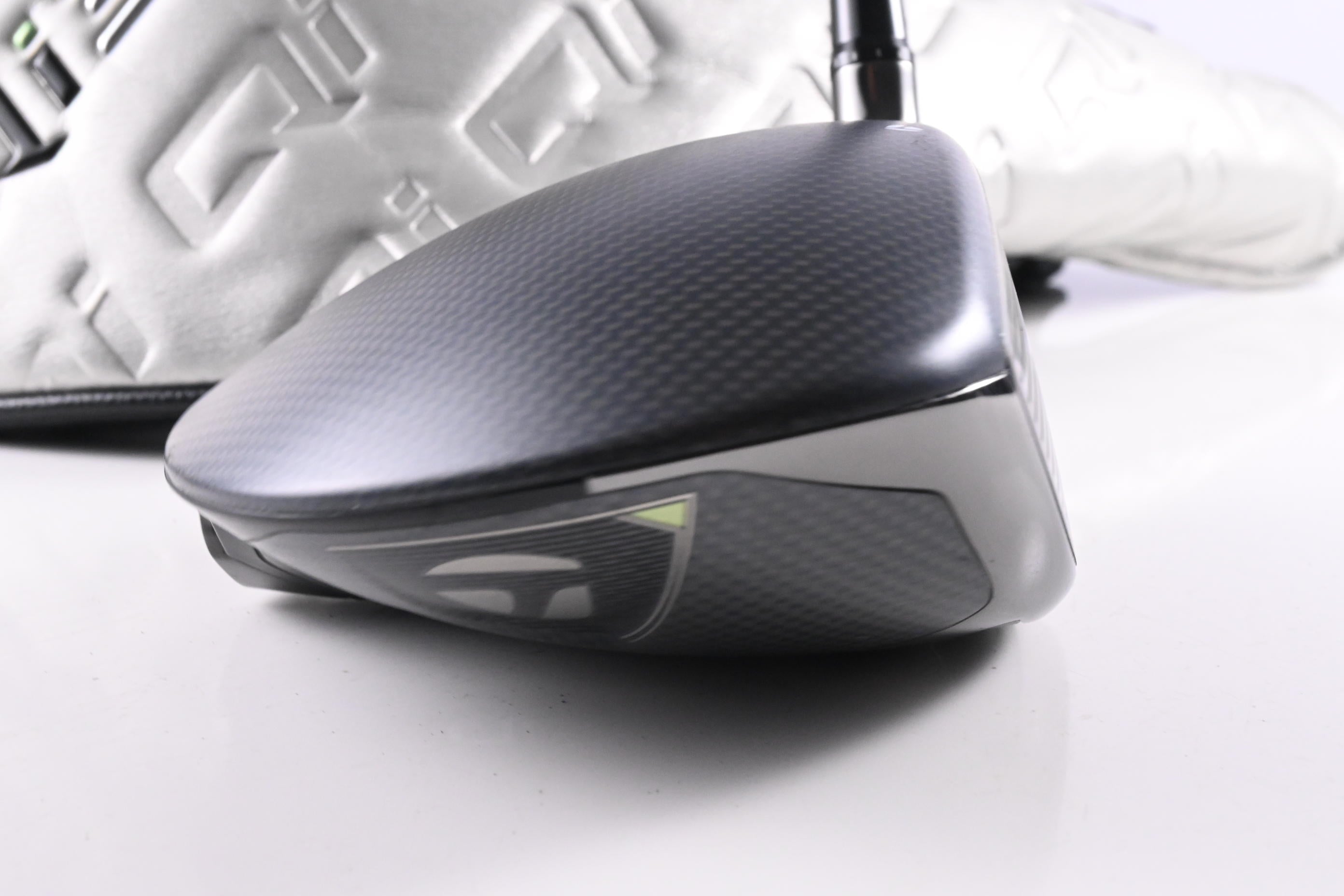 Taylormade Qi35 LS Driver / 10.5 Degree / Regular Flex Cypher 2.0 50 Shaft