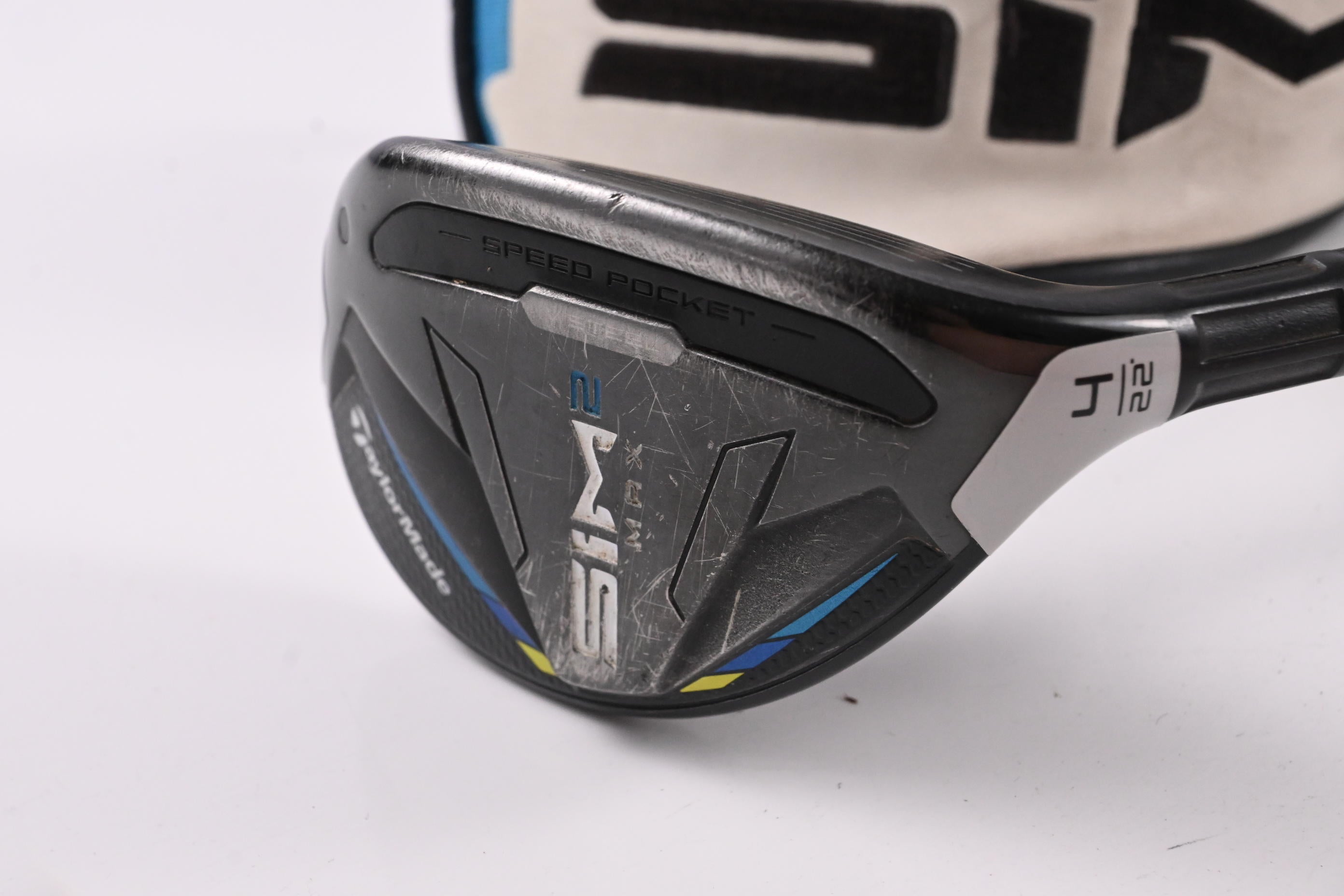 Taylormade SIM2 Max #4 Hybrid / 22 Degree / Regular Flex Ventus Blue 6 Shaft