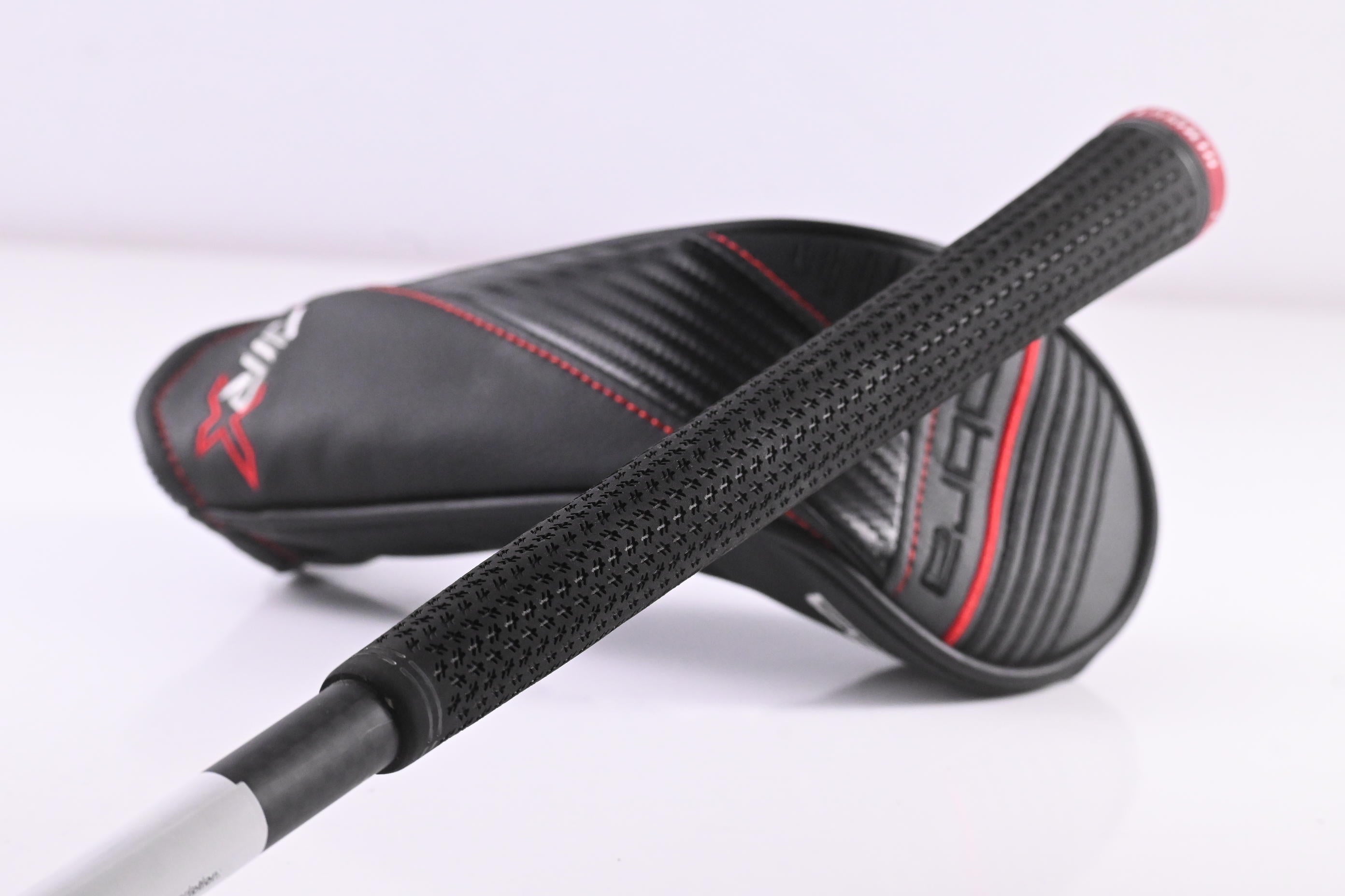 Cobra Air-X / #4 Hybrid / 22 Degree / Regular Flex Ultralite 50 Shaft