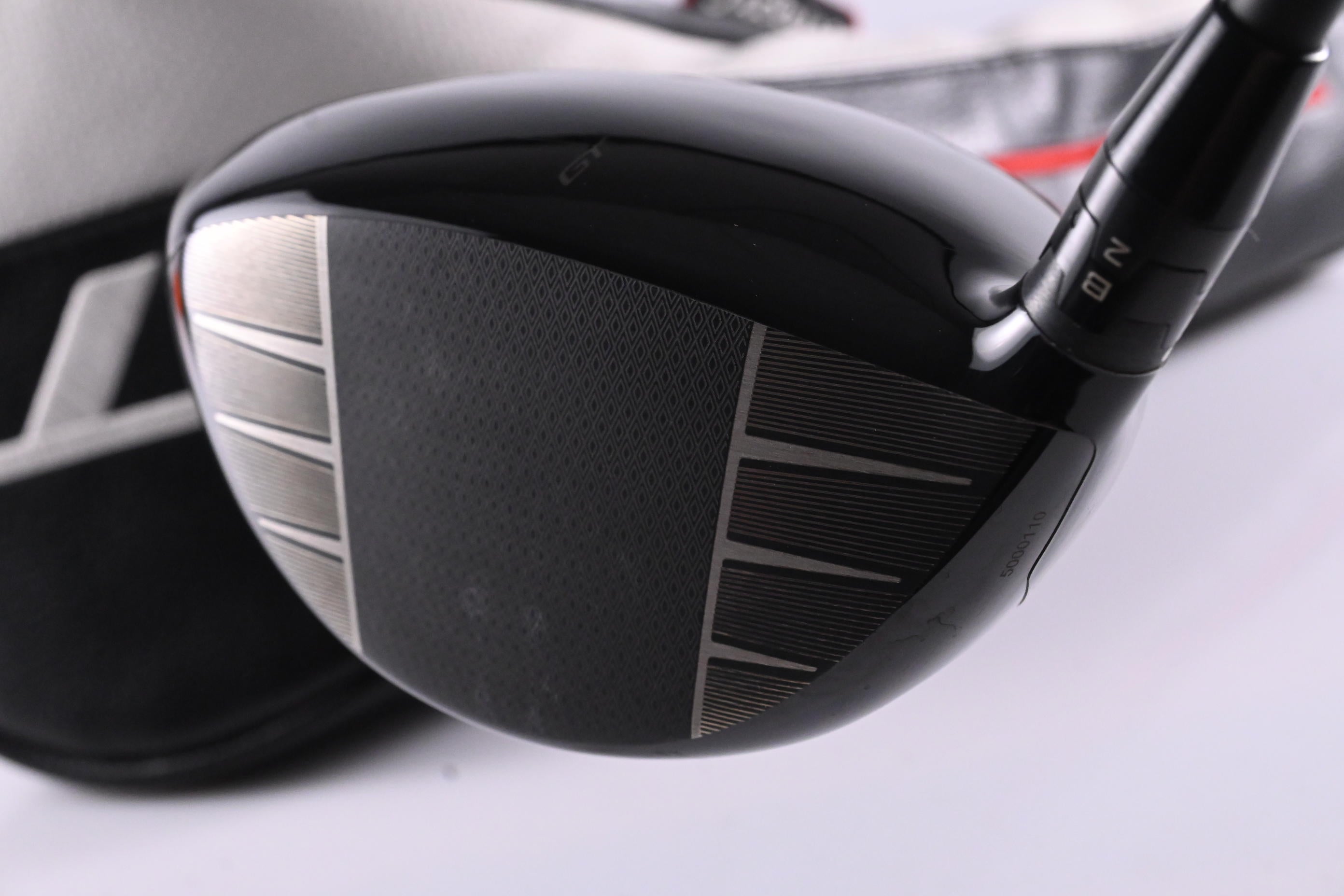 Titleist GT3 Driver / 10 Degree / Stiff Flex HZRDUS Black 60 Shaft